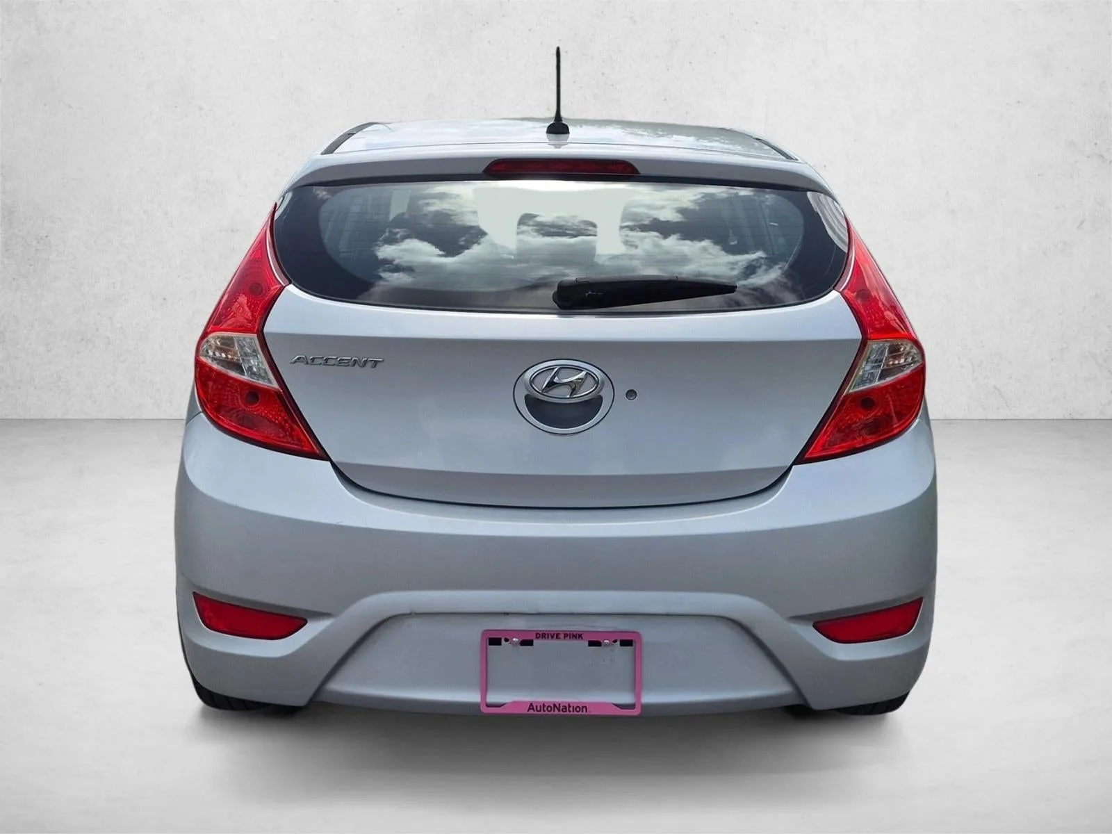 2015 Hyundai ACCENT 5dr HB Auto GS photo 6