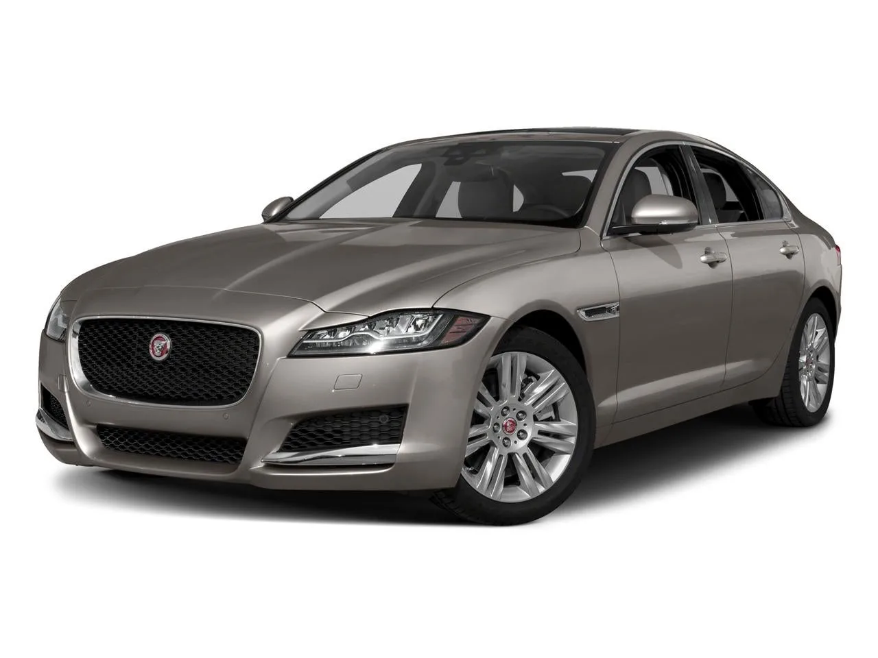2018 Jaguar XF Sedan 25t Premium RWD photo 4