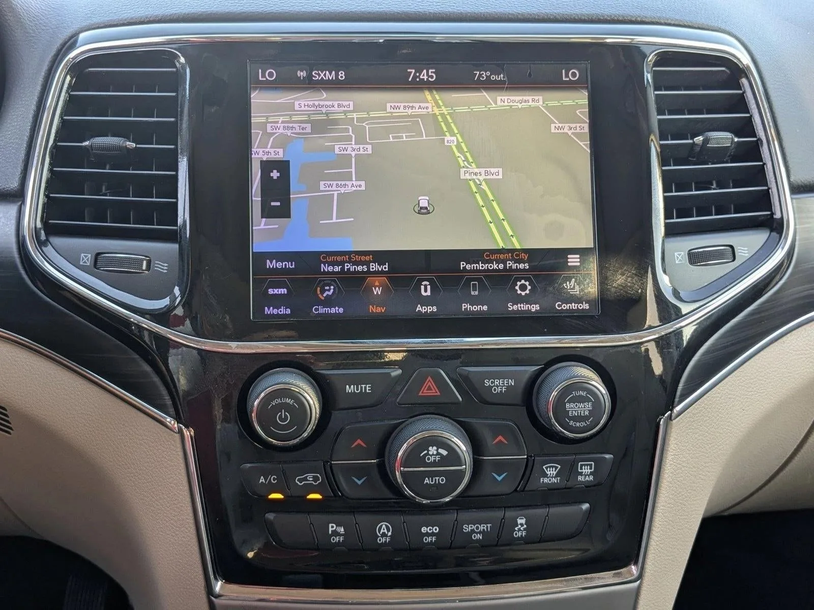 2019 Jeep Grand Cherokee Limited 4x2 photo 13