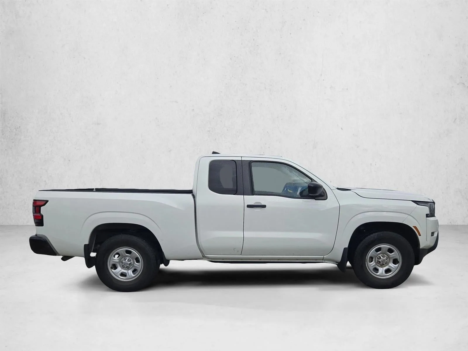 2022 Nissan Frontier S photo 4