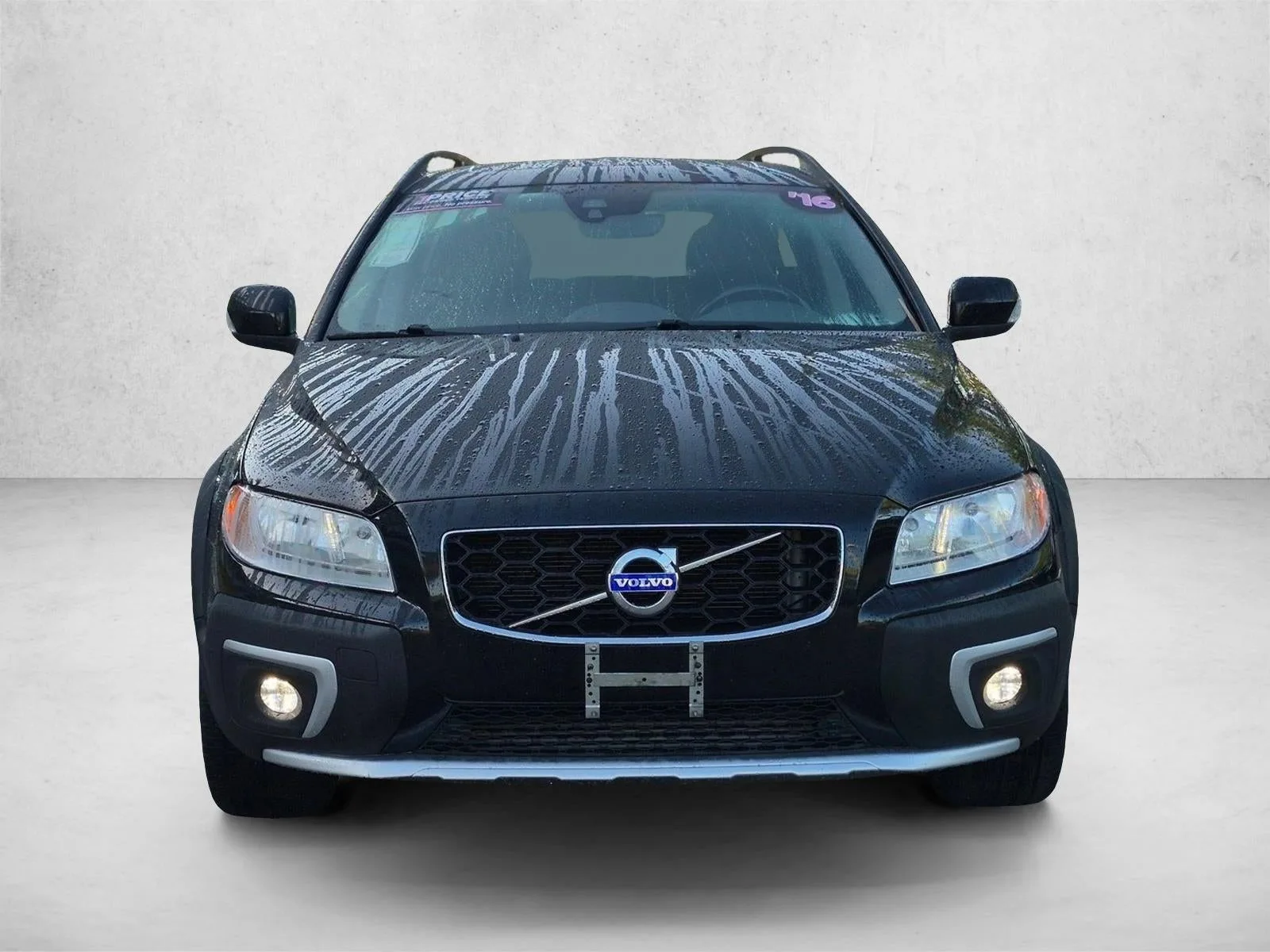2016 Volvo XC70 AWD 4dr Wgn T5 Premier photo 2