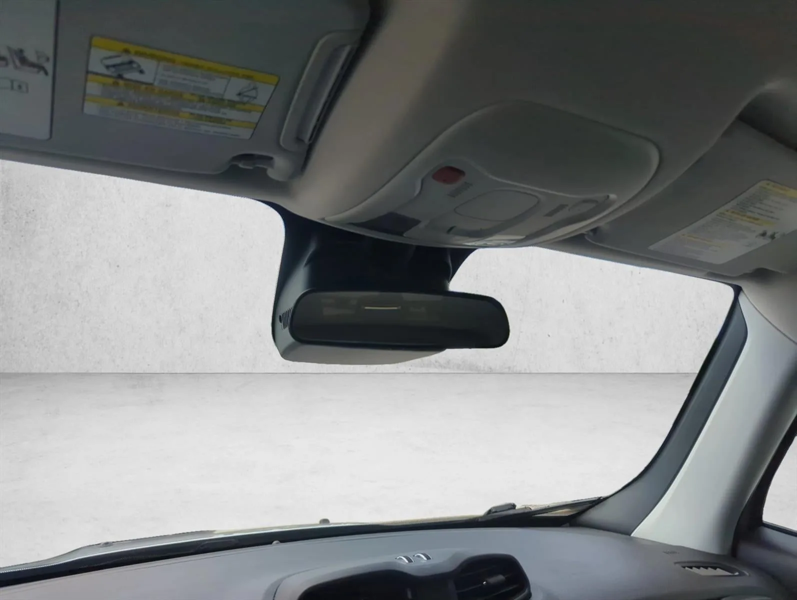 2021 Jeep Renegade Latitude FWD photo 12