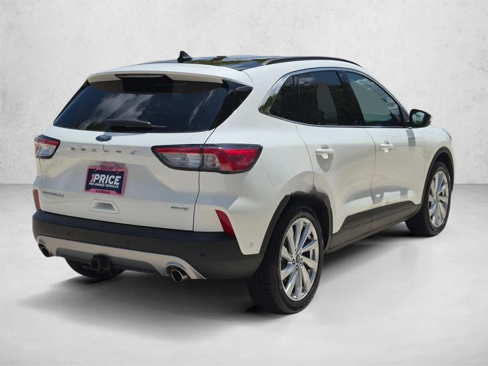 2021 Ford Escape Titanium AWD photo 5
