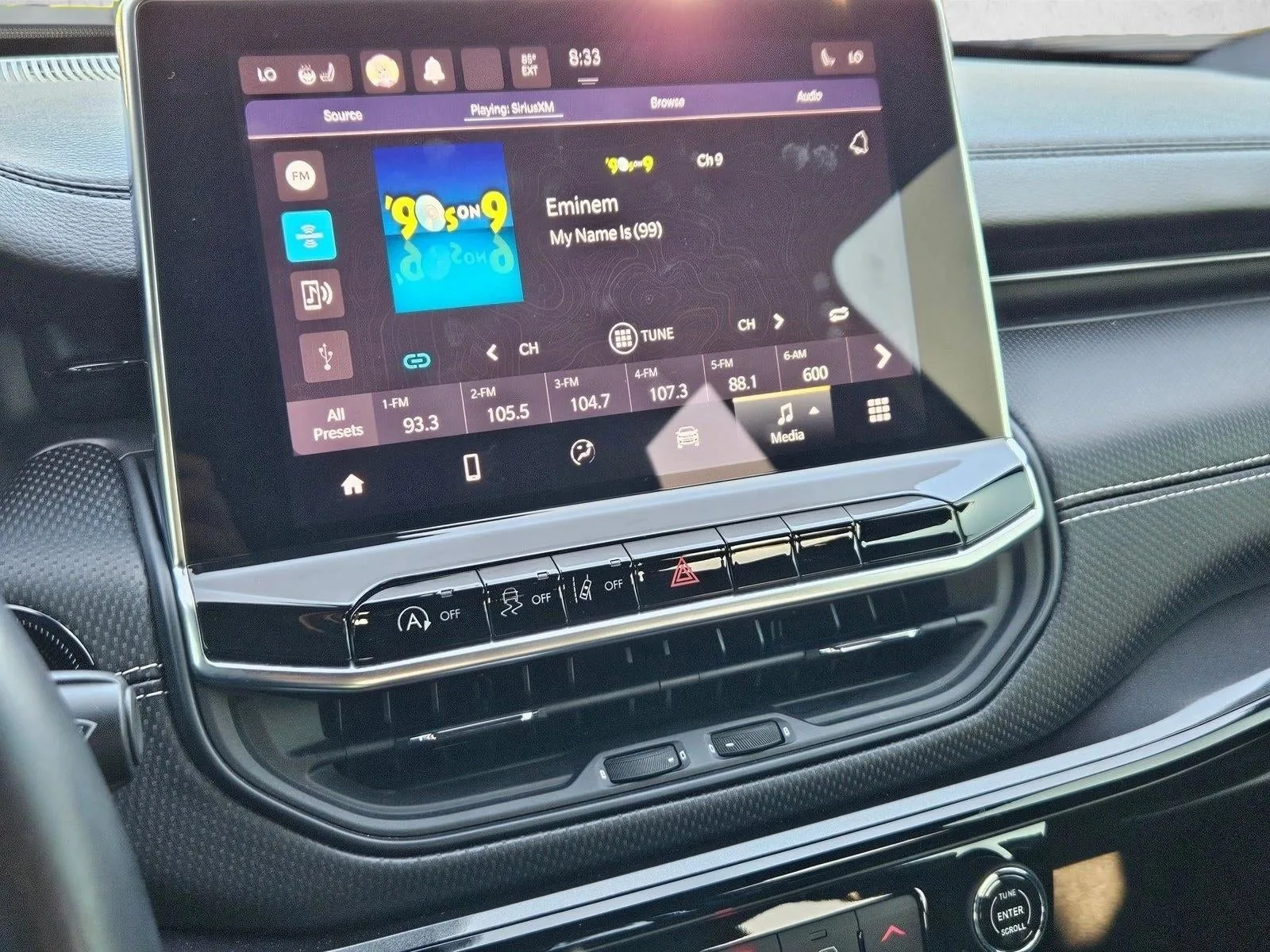 2022 Jeep Compass Altitude FWD photo 8