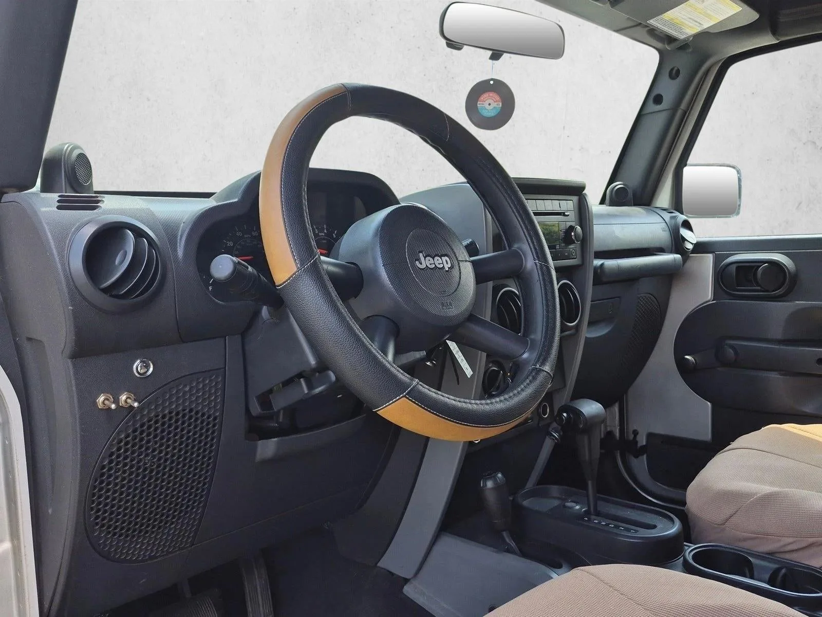 2007 Jeep Wrangler 4WD 2dr X photo 8
