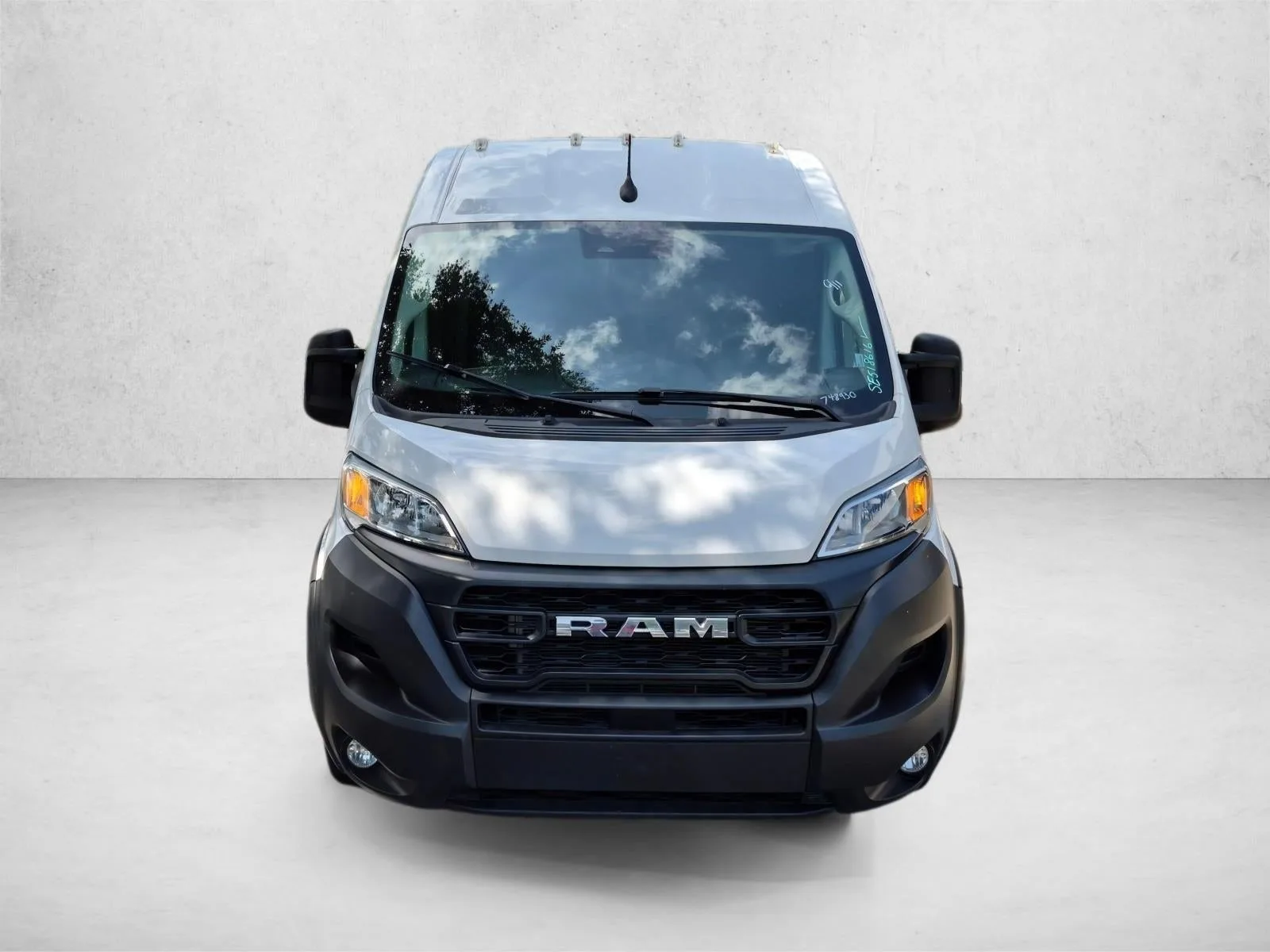 2025 RAM ProMaster Cargo Van Tradesman photo 2