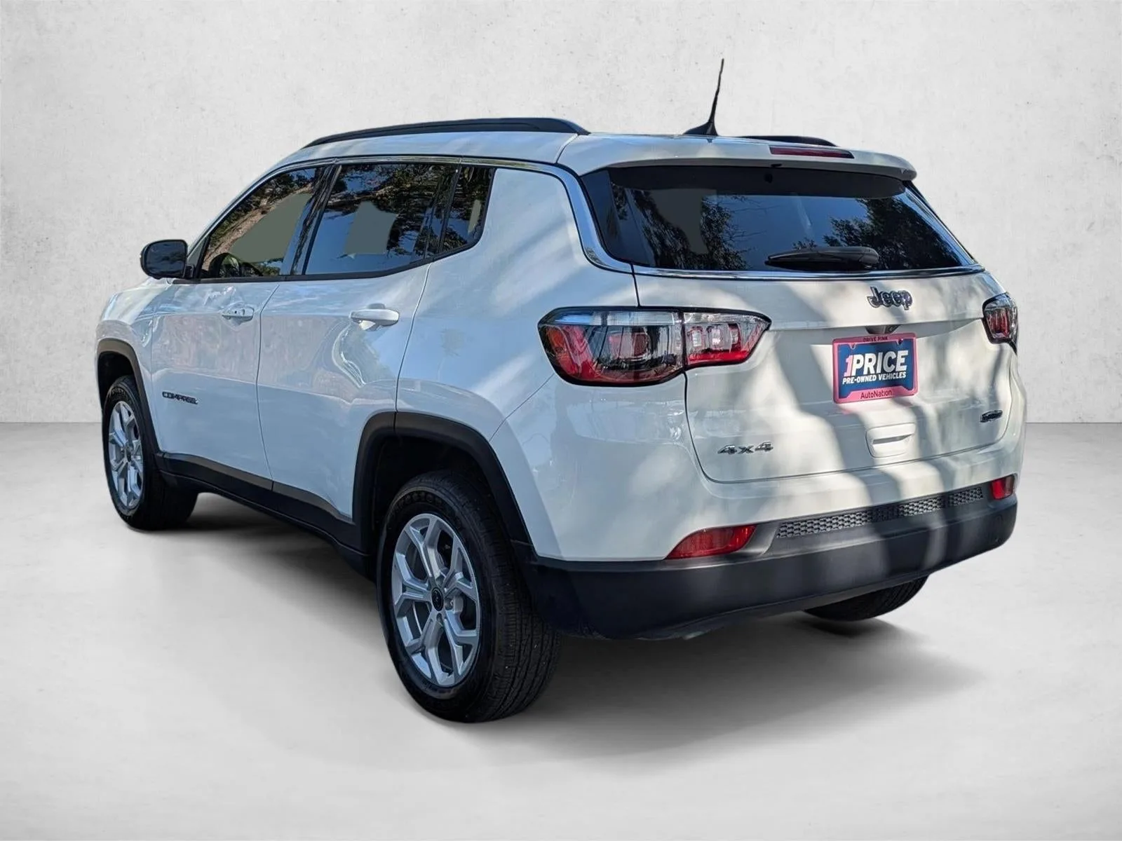 2025 Jeep Compass Latitude 4x4 photo 8