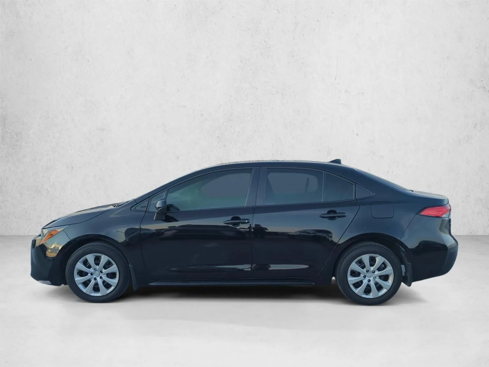 2026 Toyota Corolla LE CVT (Natl) photo 6