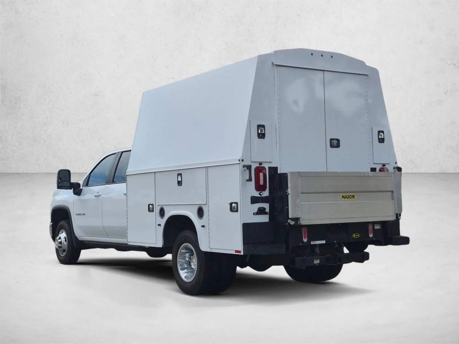 2024 Chevrolet Silverado 3500 HD Chassis Cab LT photo 7