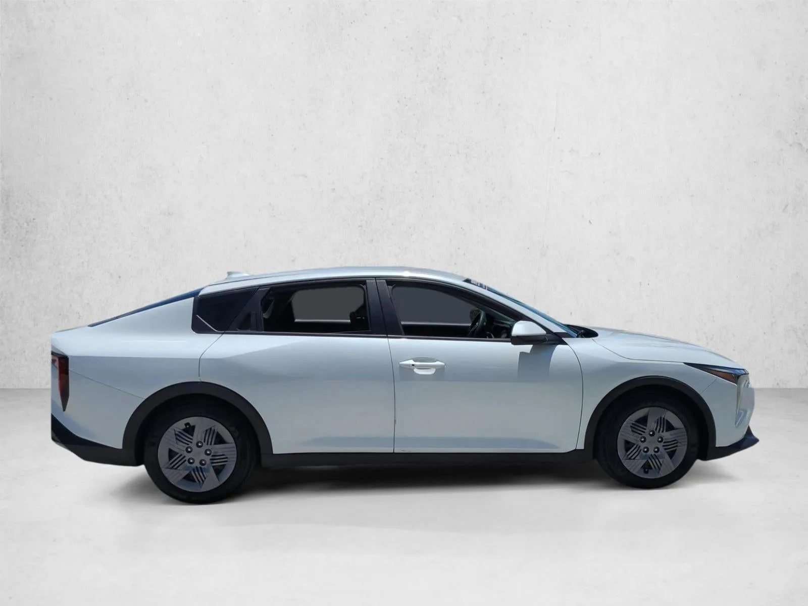 2025 Kia K4 LX FWD photo 4