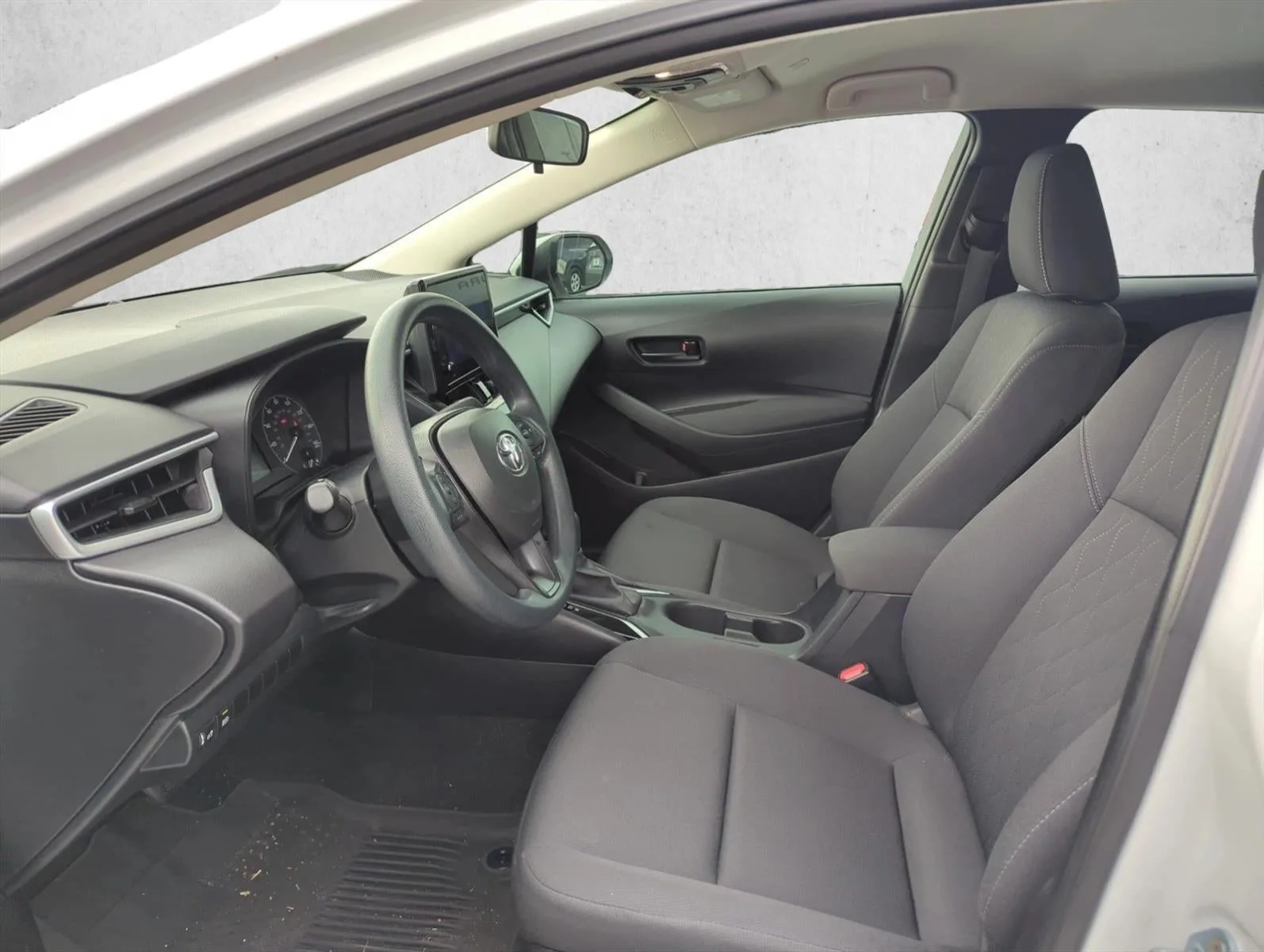 2024 Toyota Corolla LE CVT (Natl) photo 10