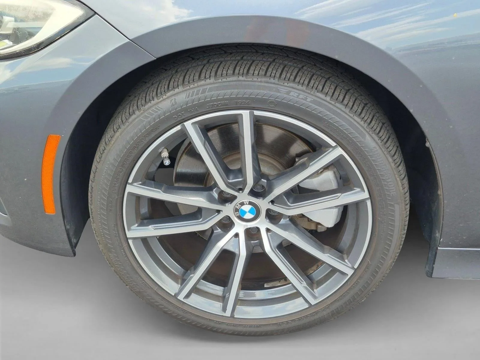 2020 BMW 330i Base photo 10