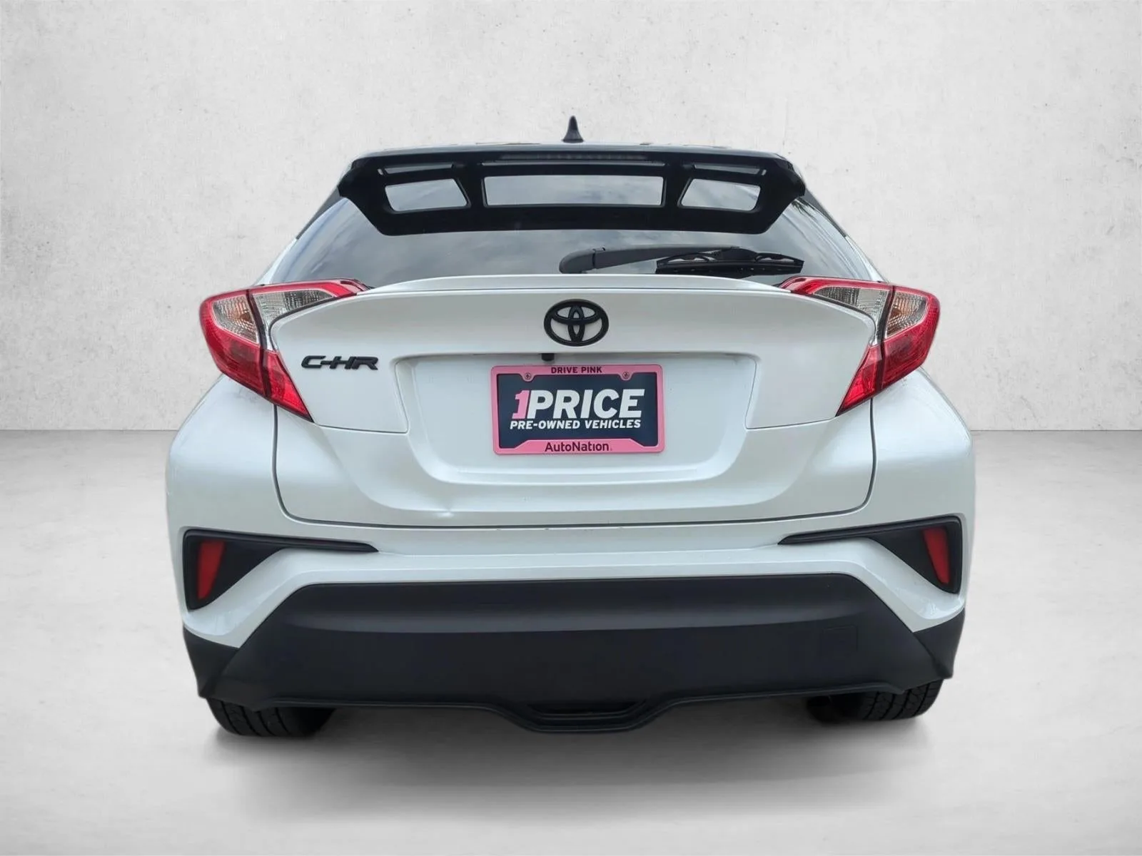2022 Toyota C-HR Nightshade FWD (Natl) photo 7