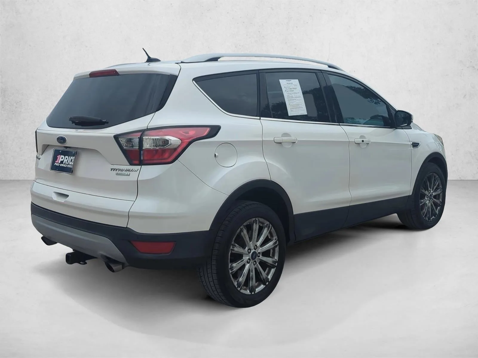2017 Ford Escape Titanium FWD photo 5