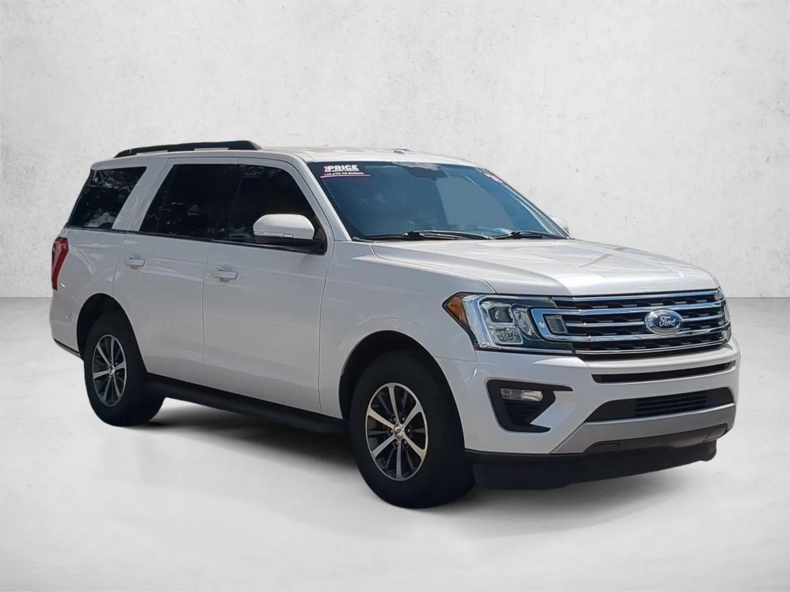 2018 Ford Expedition XLT photo 3