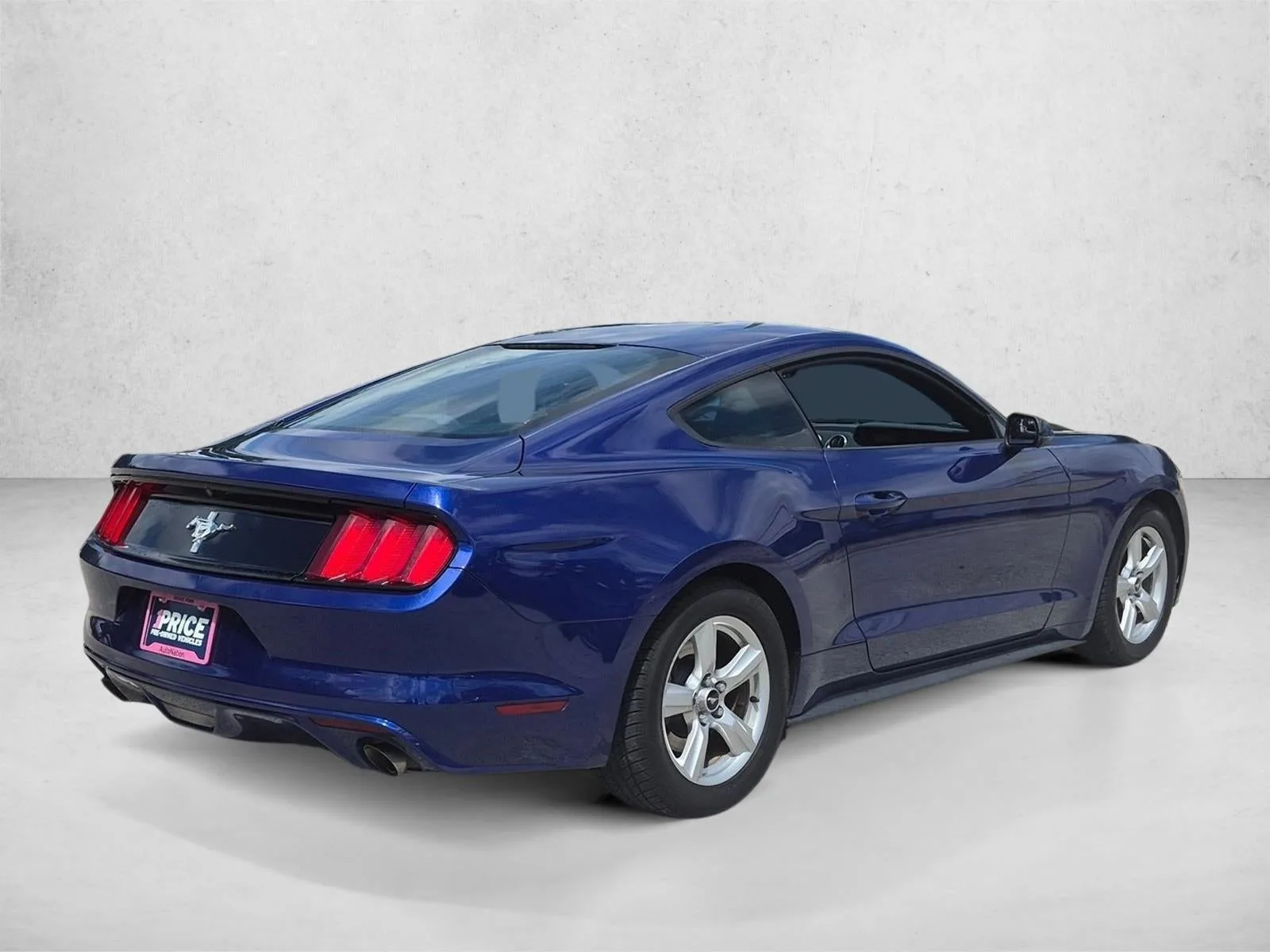 2016 Ford Mustang 2dr Fastback V6 photo 5