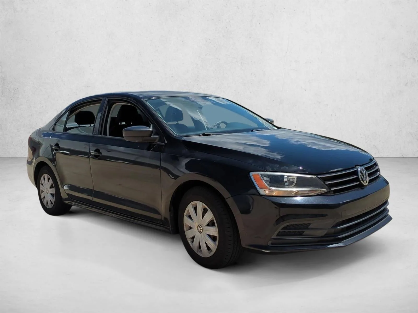 2016 Volkswagen Jetta 4dr Auto 1.4T S Sedan photo 3