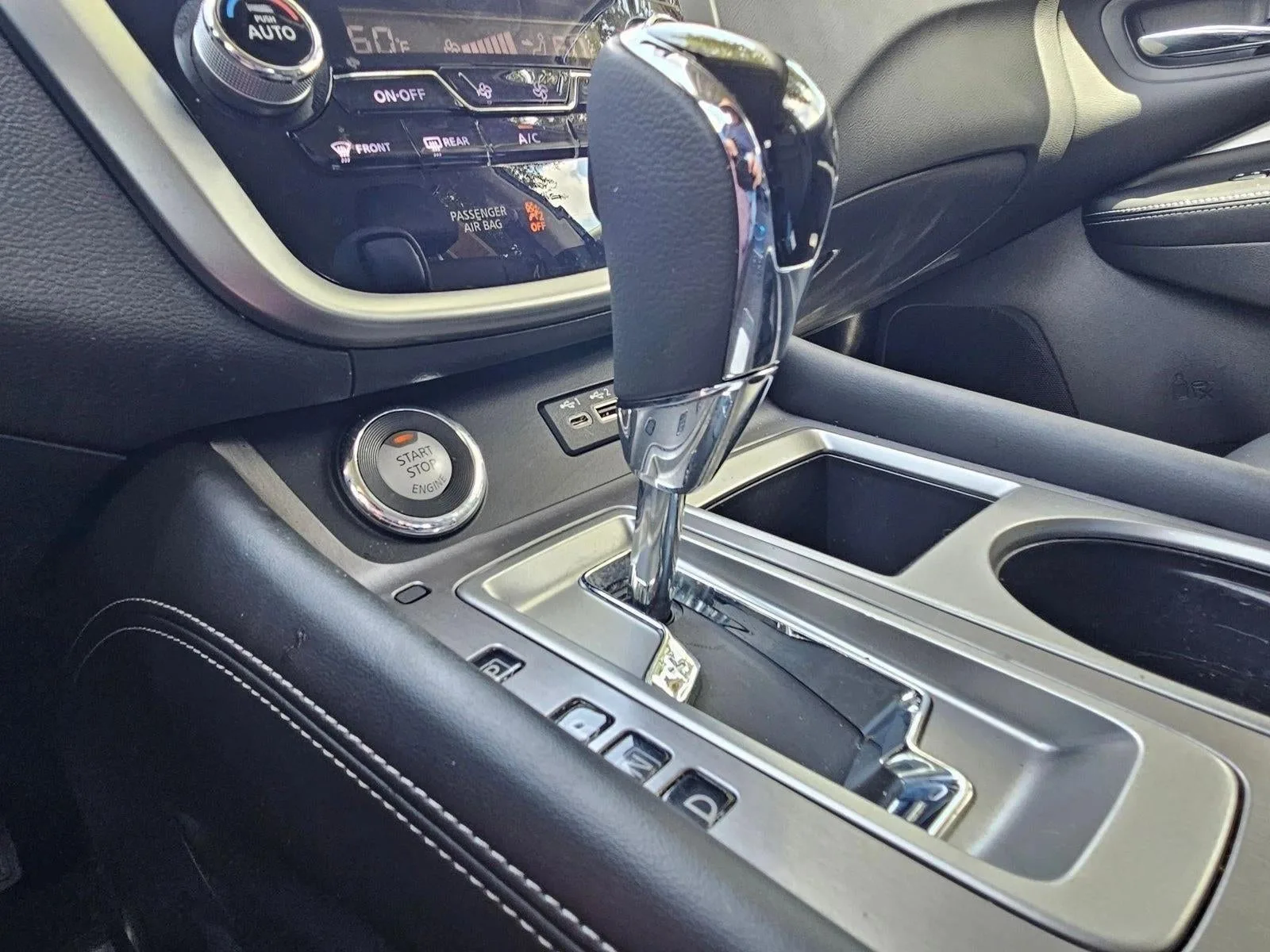 2023 Nissan Murano FWD SV photo 12