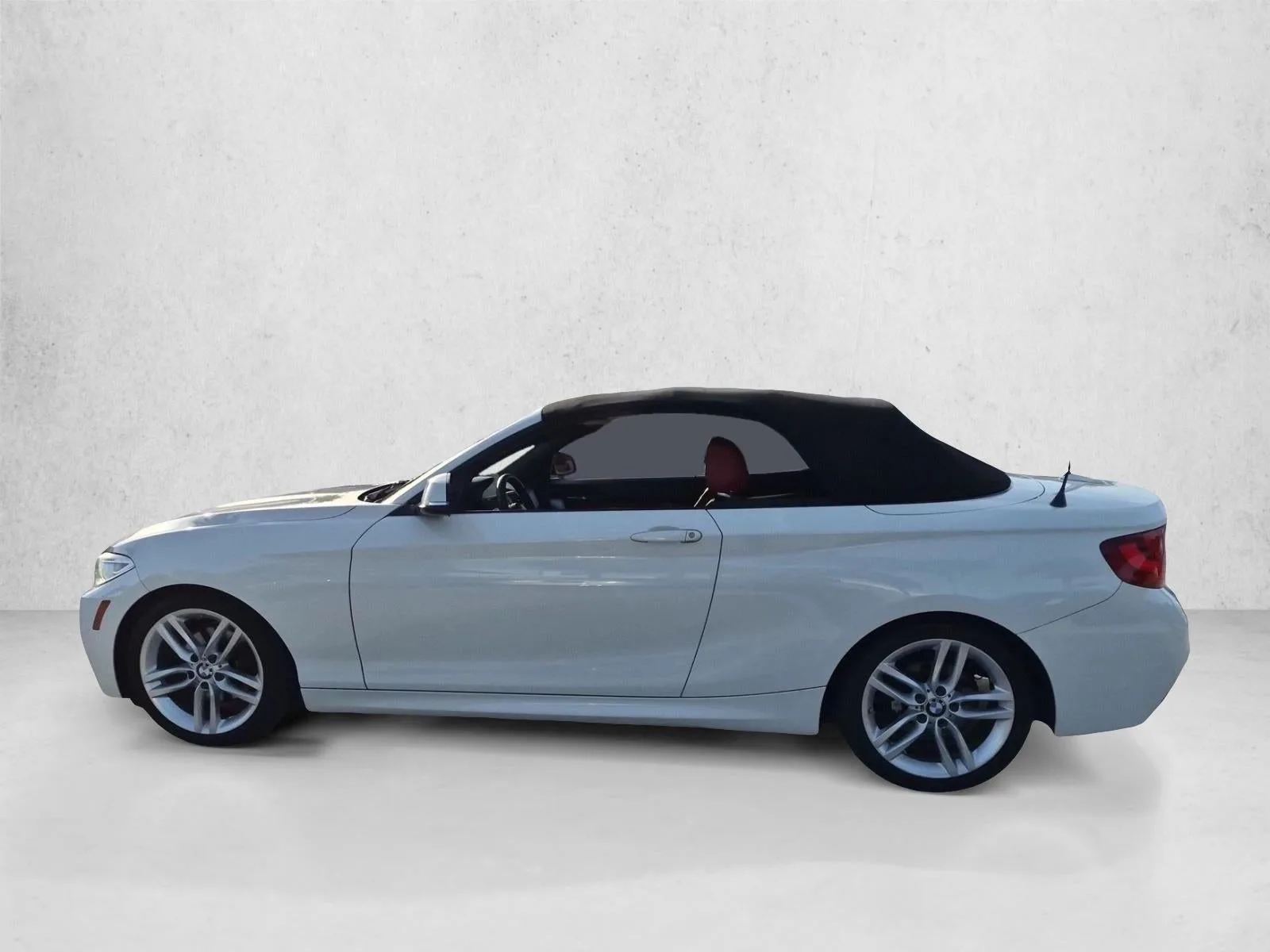 2016 BMW 228i Convertible photo 9