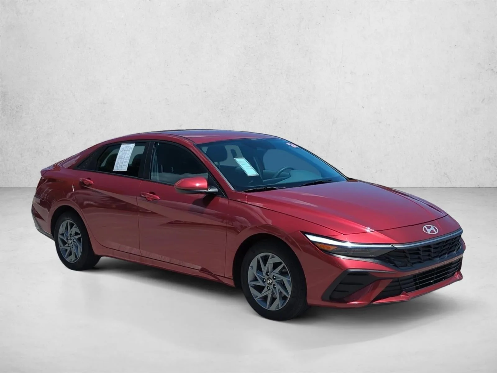 2024 Hyundai ELANTRA SEL IVT photo 3