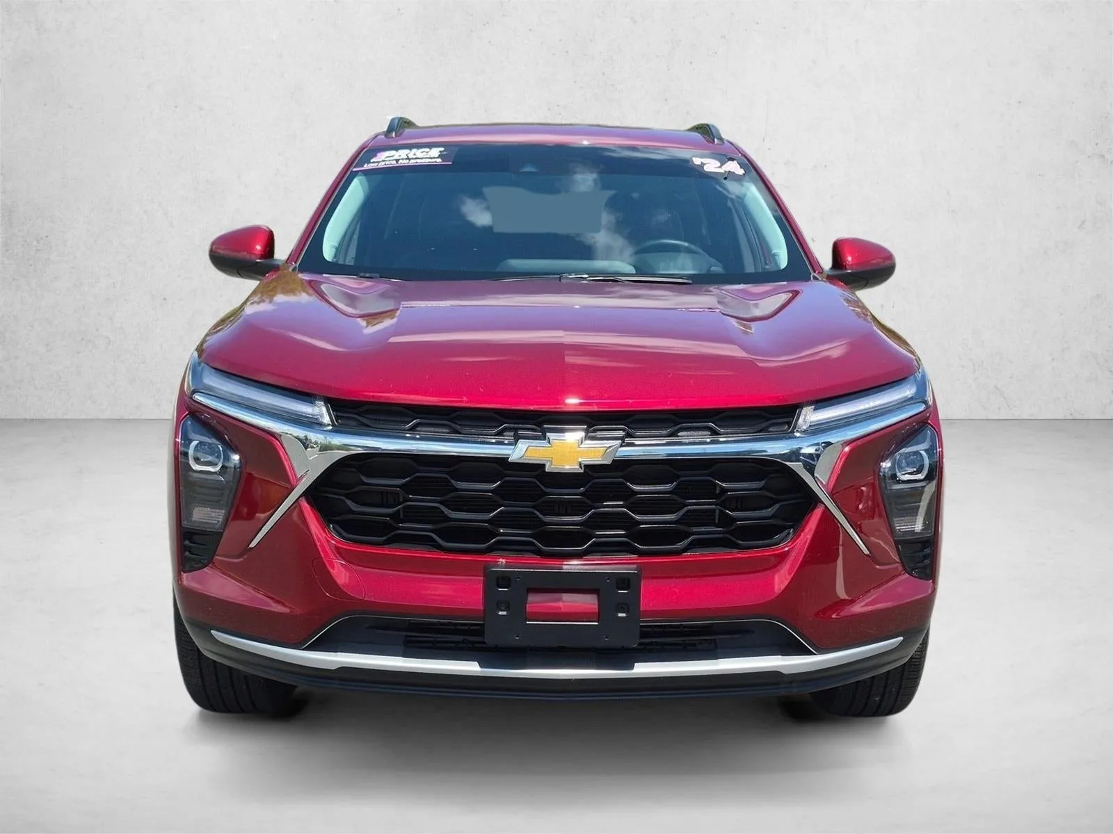2024 Chevrolet Trax FWD 4dr LT photo 2