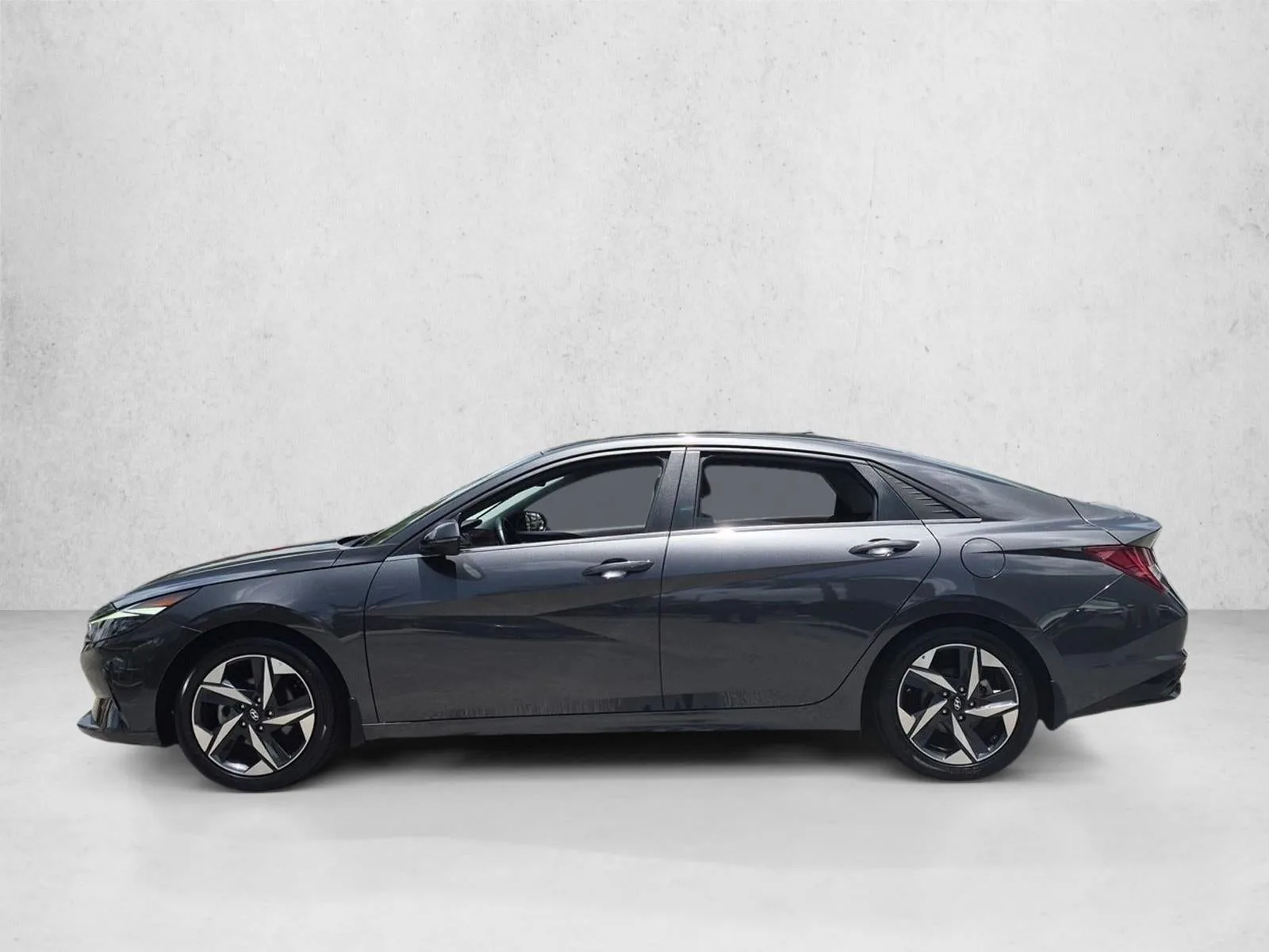 2023 Hyundai ELANTRA Limited IVT photo 9