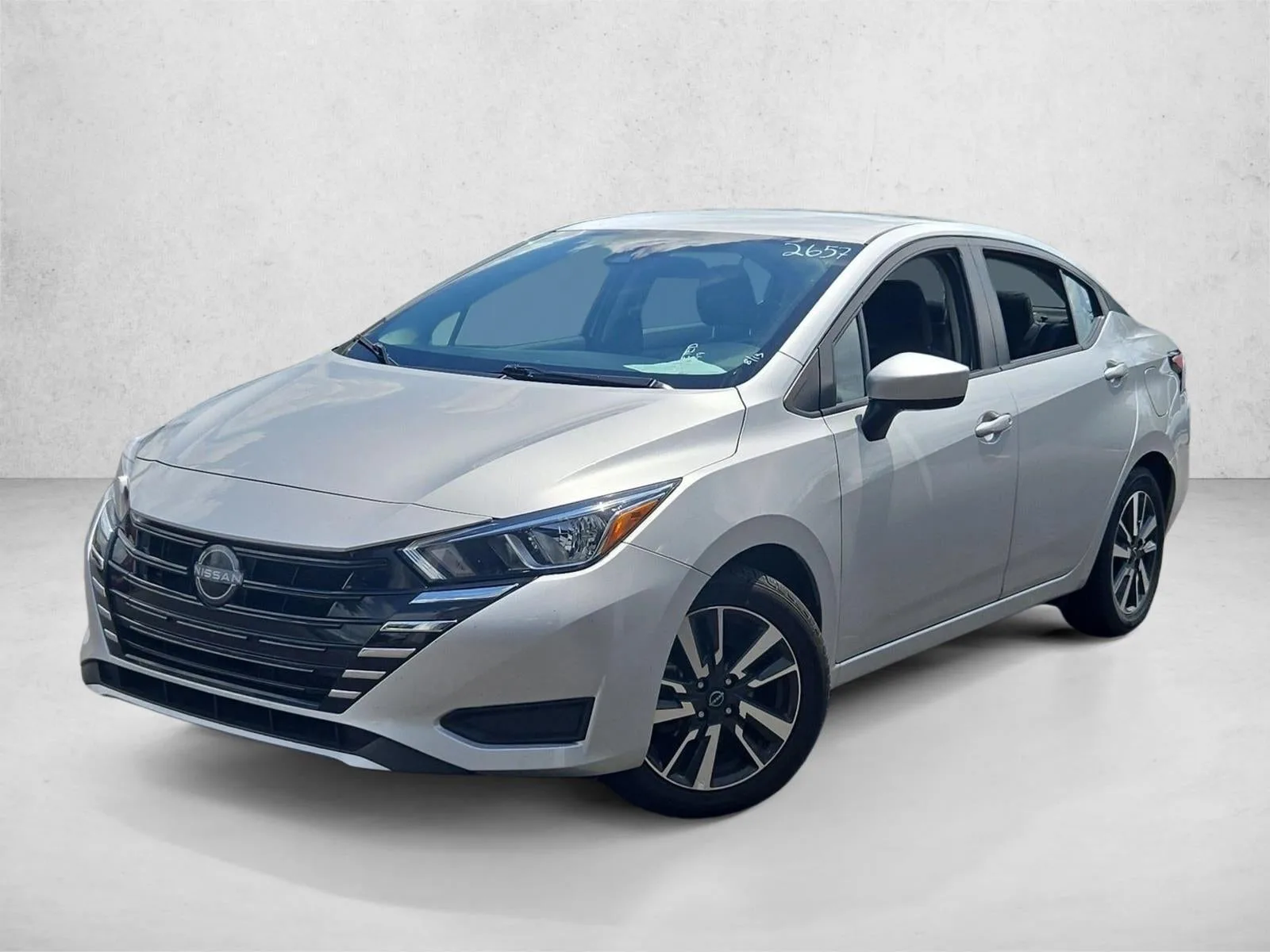 2024 Nissan Versa SV CVT photo 2