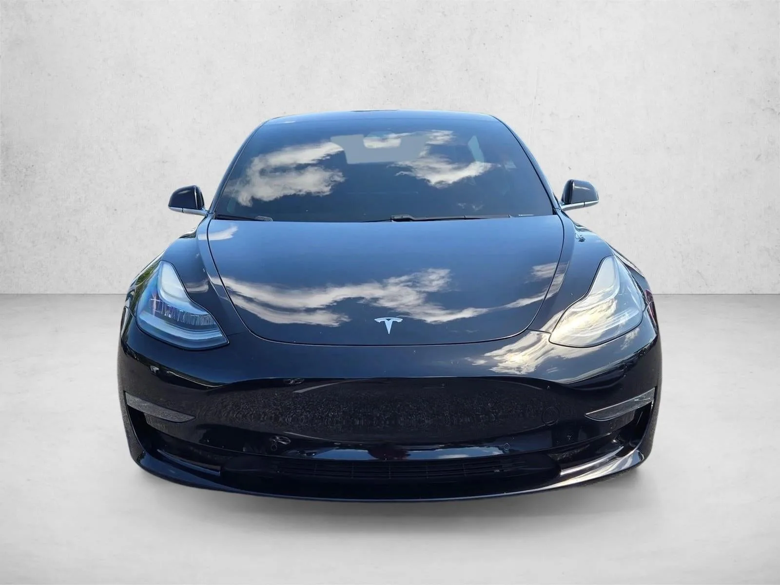 2018 Tesla Model 3 Long Range Battery RWD photo 2