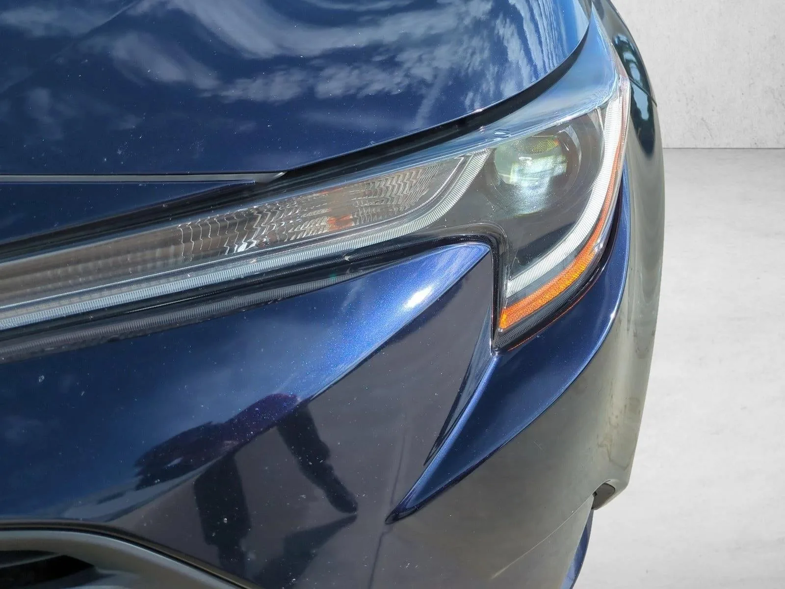 2023 Toyota Corolla LE CVT (Natl) photo 9