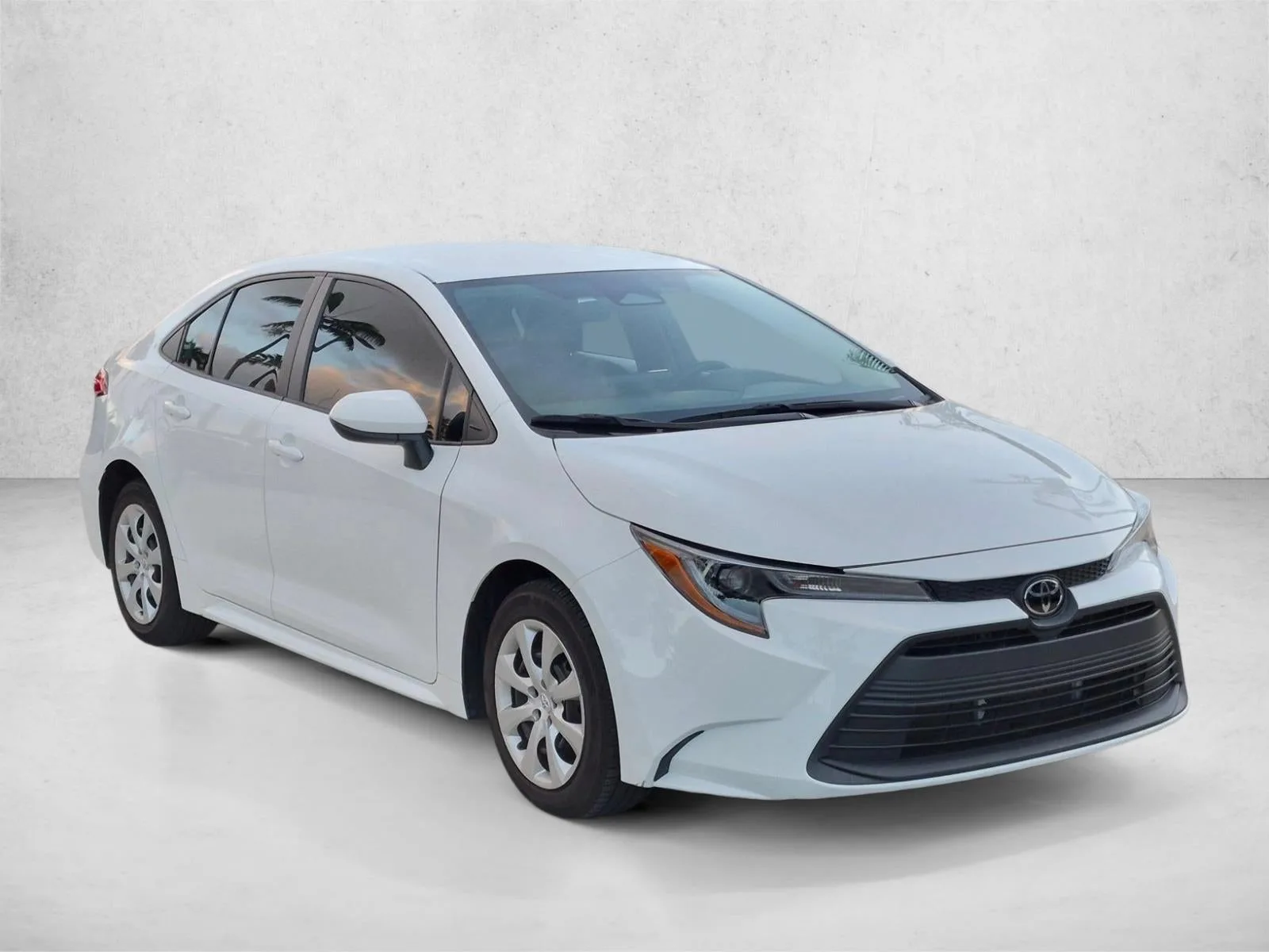 2024 Toyota Corolla LE CVT (Natl) photo 3