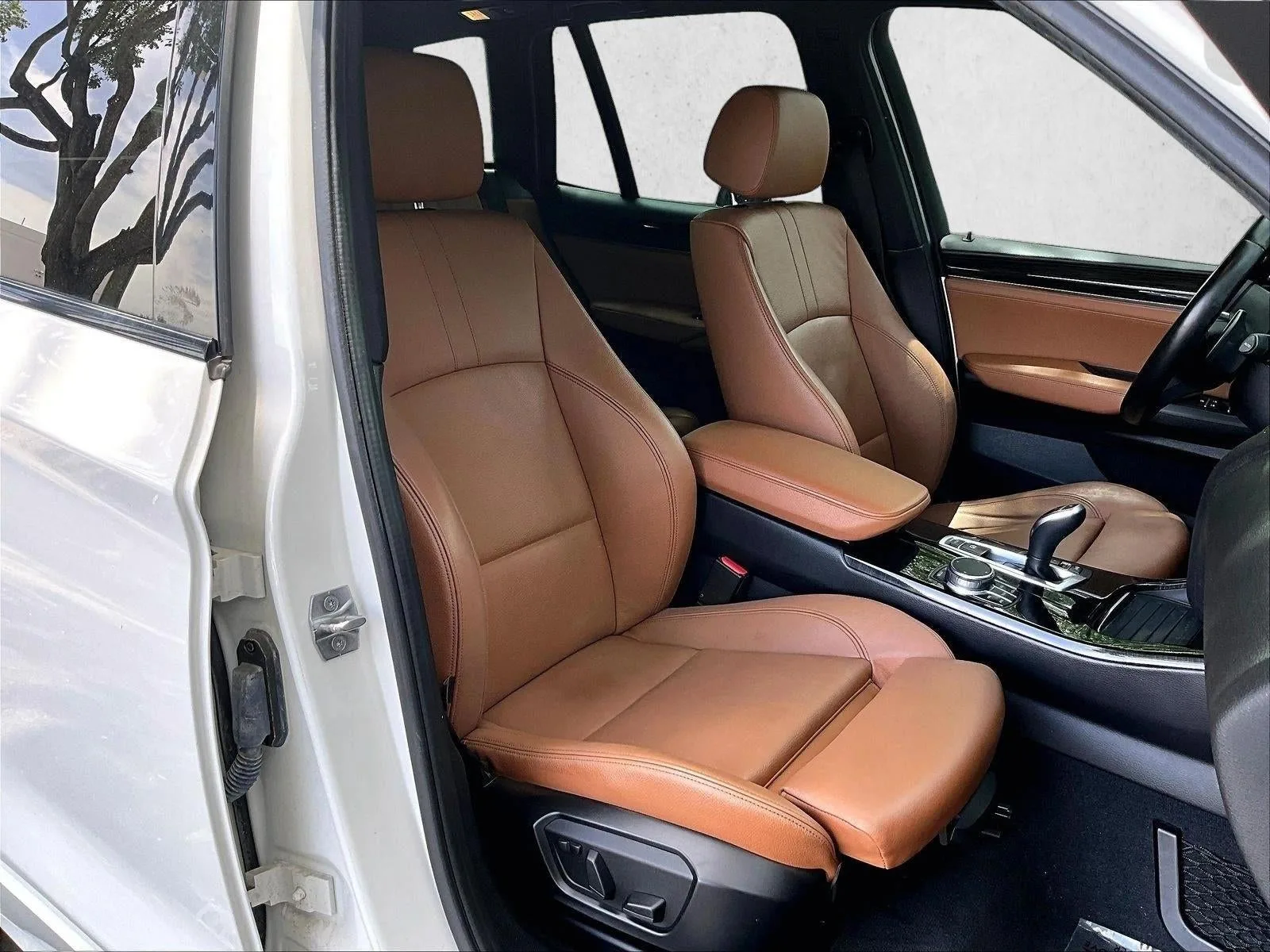 2017 BMW X3 sDrive28i photo 9