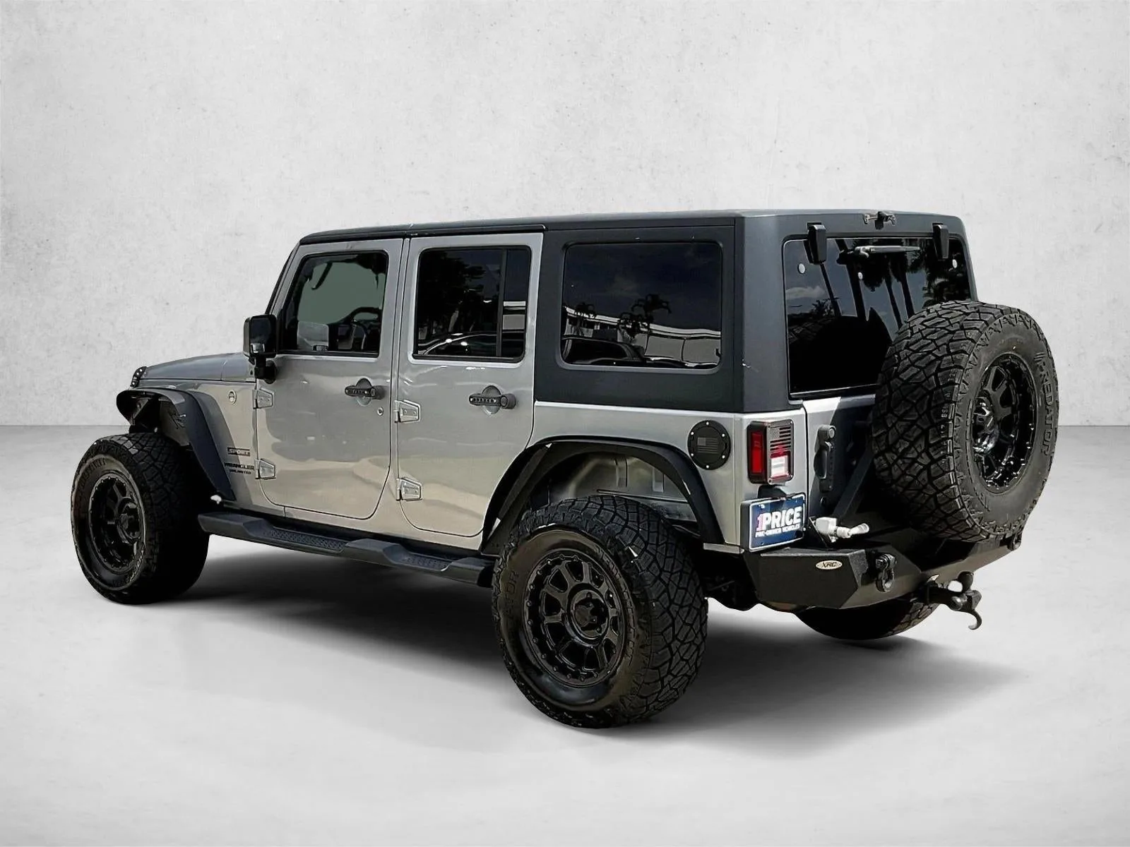 2016 Jeep Wrangler Unlimited 4WD 4dr Sport photo 12