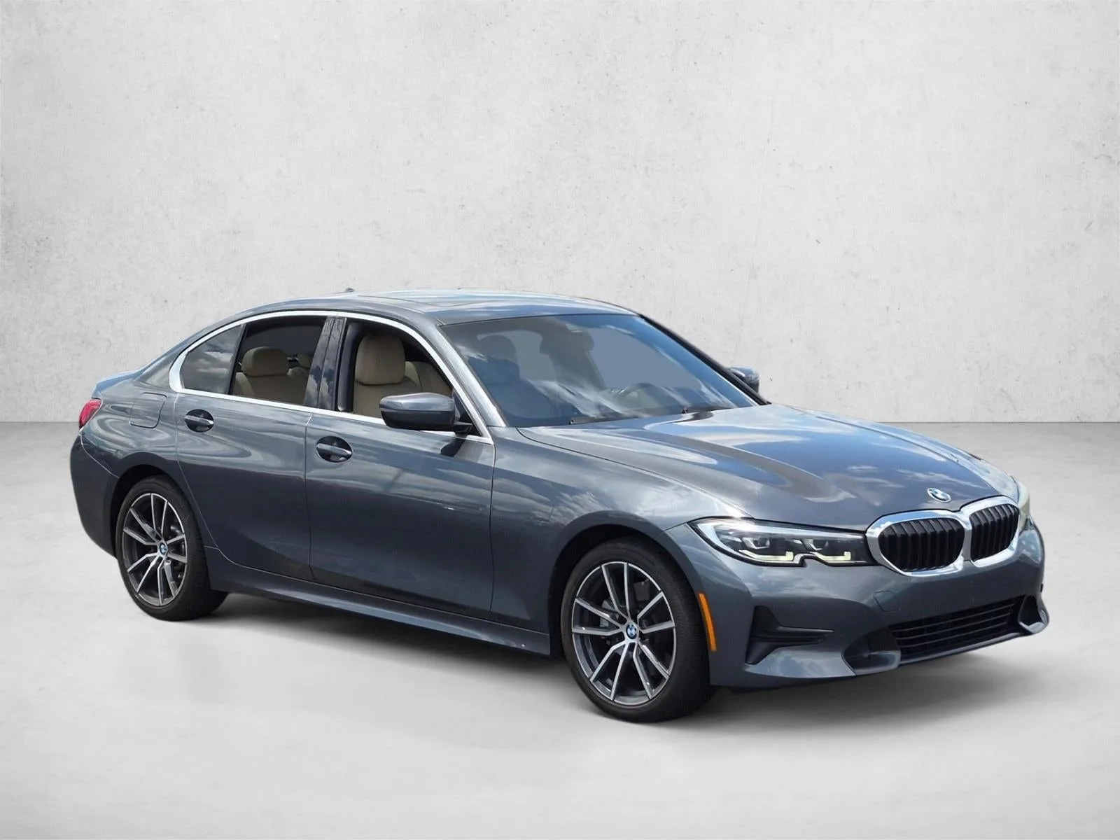 2020 BMW 330i Base photo 3