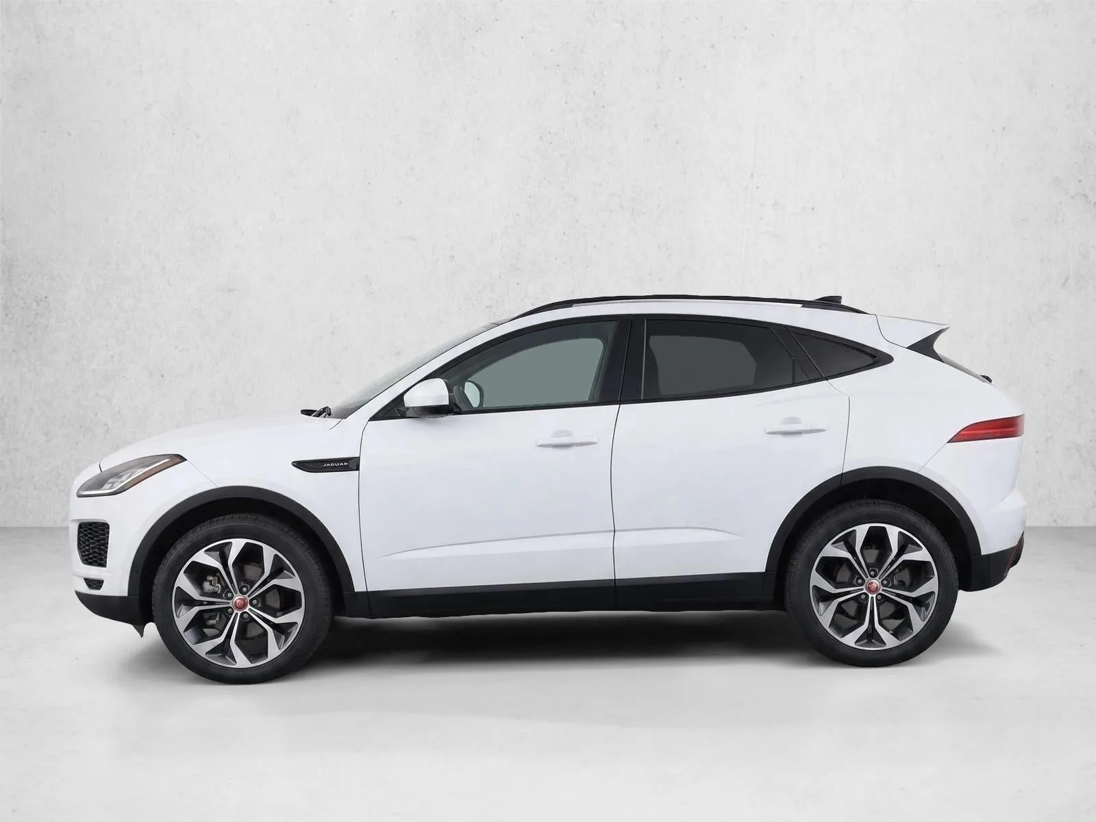 2020 Jaguar E-PACE P250 AWD SE photo 4