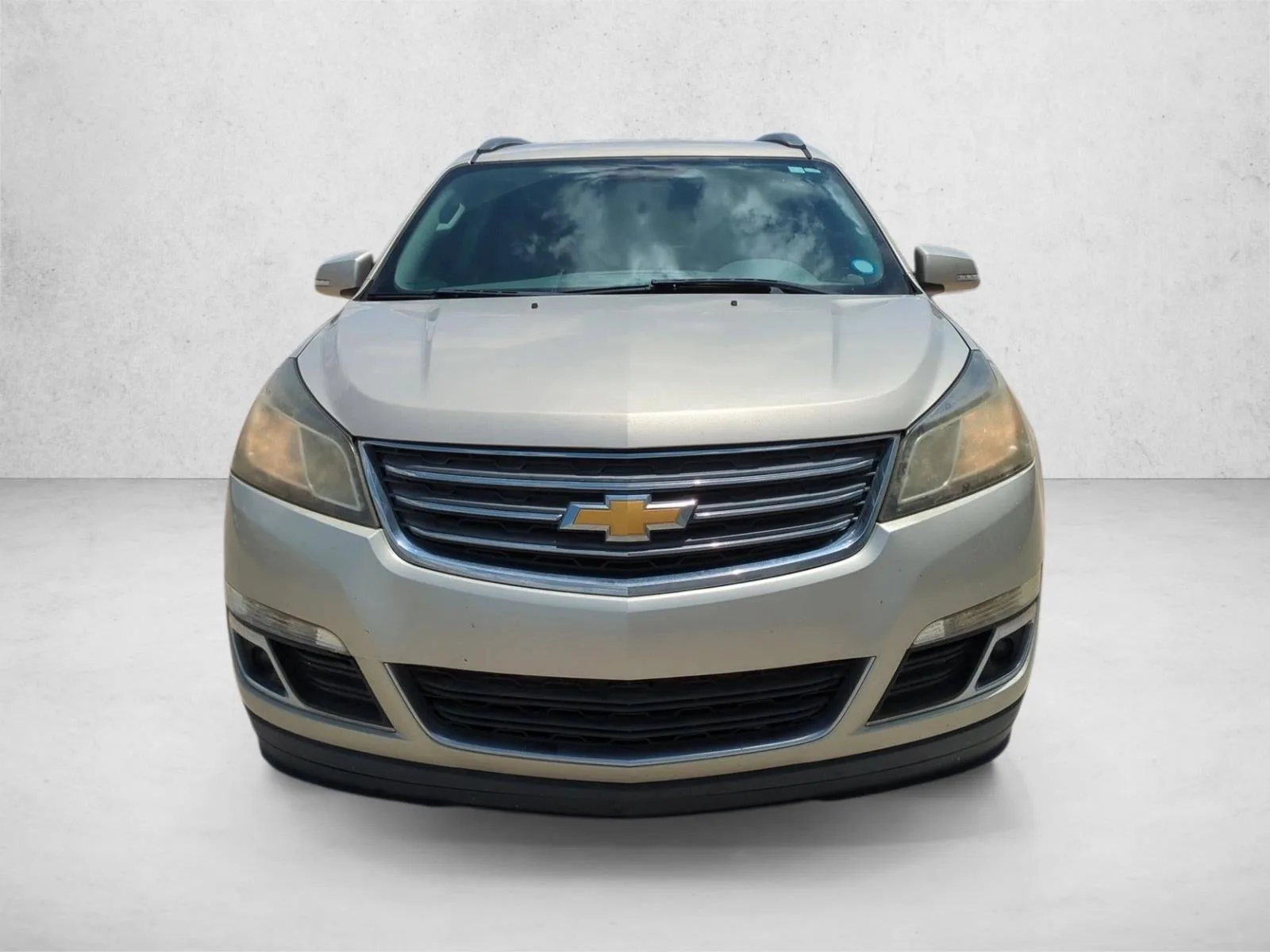 2016 Chevrolet Traverse FWD 1LT photo 2