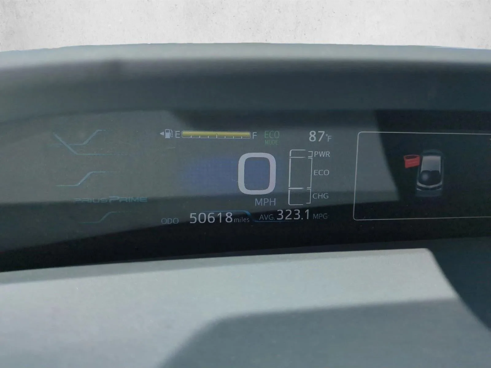 2018 Toyota Prius Prime Advanced (Natl) photo 11