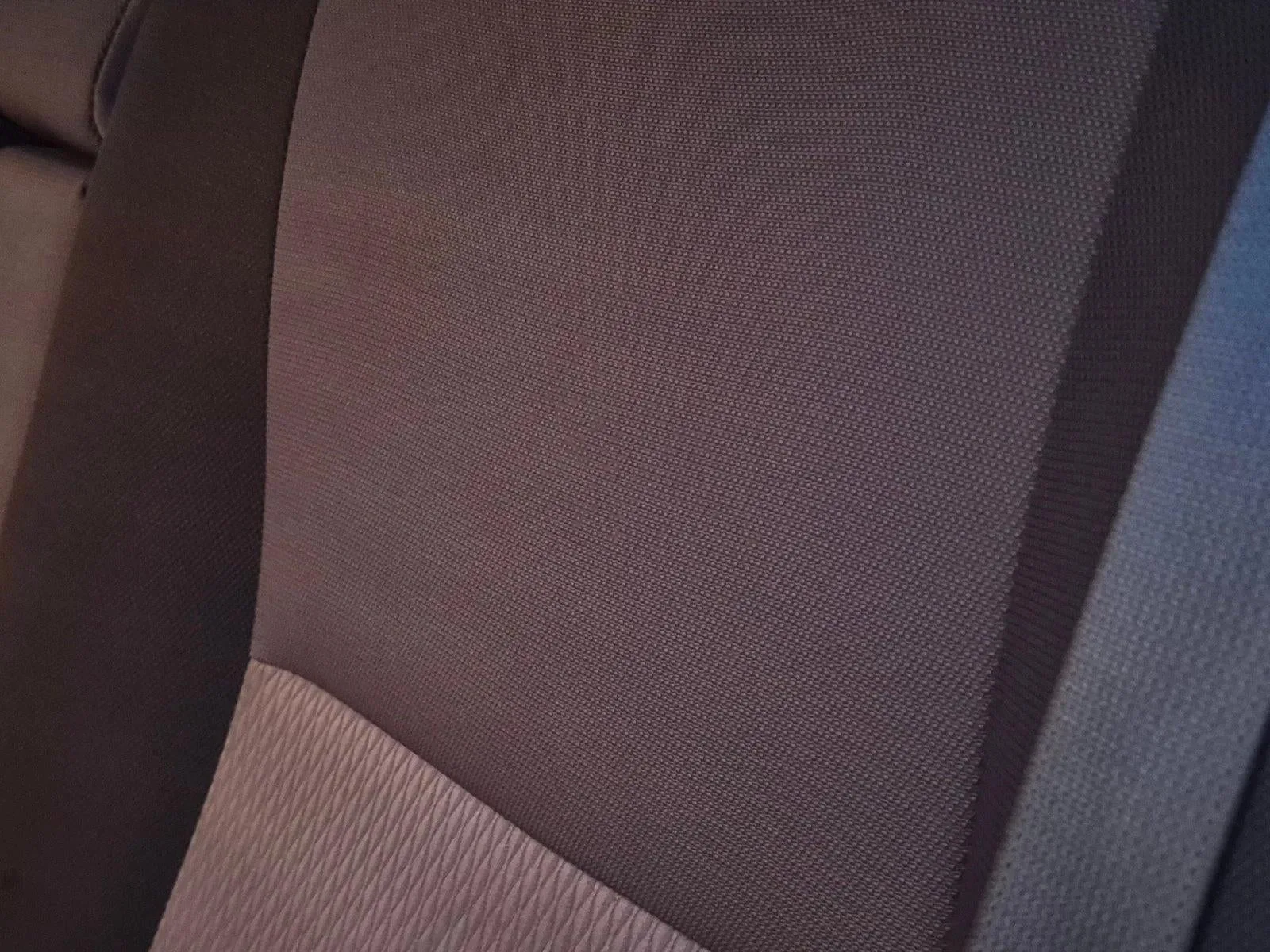 2019 Toyota Corolla LE CVT (Natl) photo 10