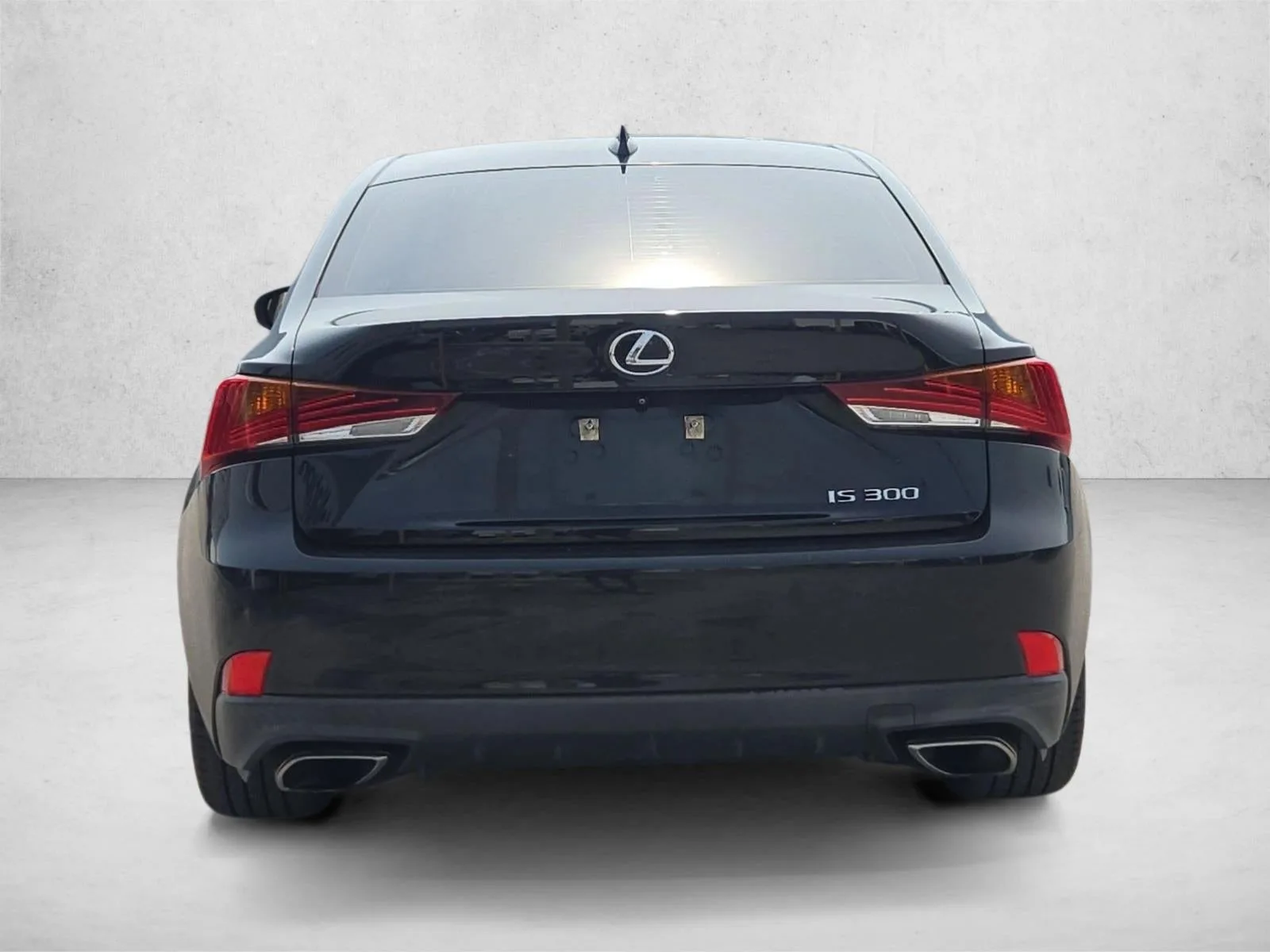 2018 Lexus IS 300 photo 6