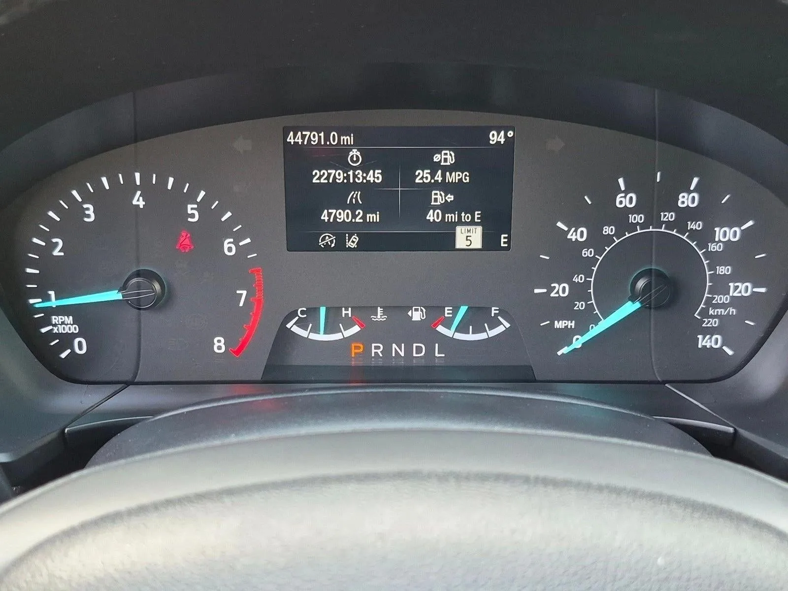 2022 Ford Escape SE FWD photo 11