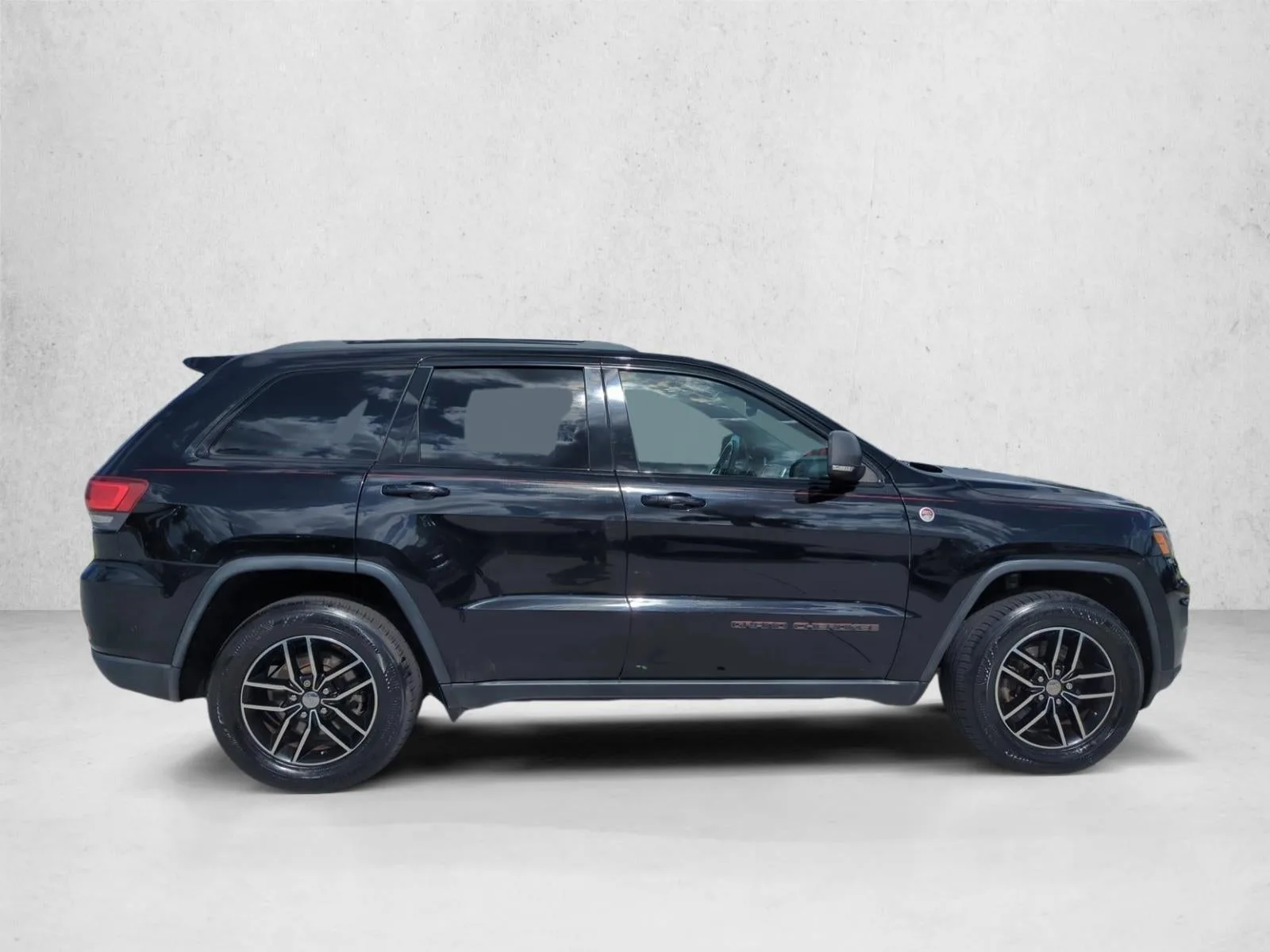 2018 Jeep Grand Cherokee Trailhawk 4x4 *Ltd Avail* photo 4