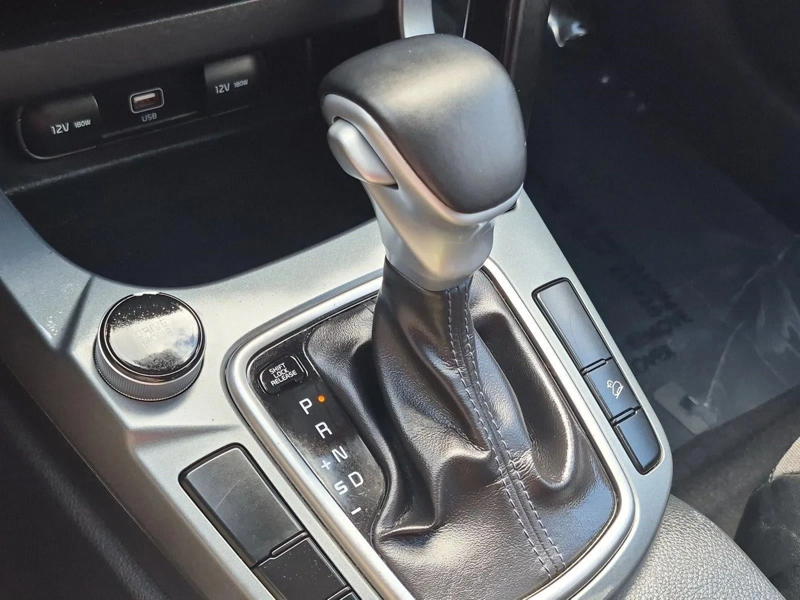 2021 Kia Seltos S photo 12