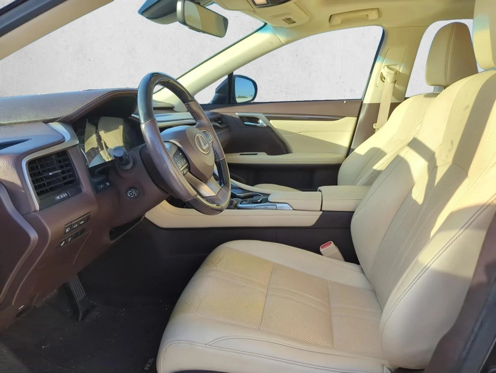 2016 Lexus RX 350 FWD 4dr photo 10