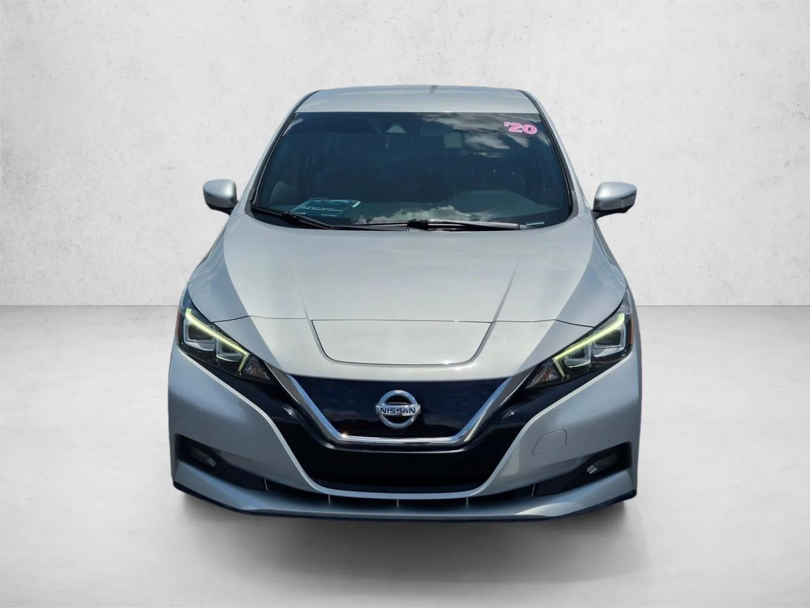 2020 Nissan LEAF SL PLUS 62 kWh photo 2