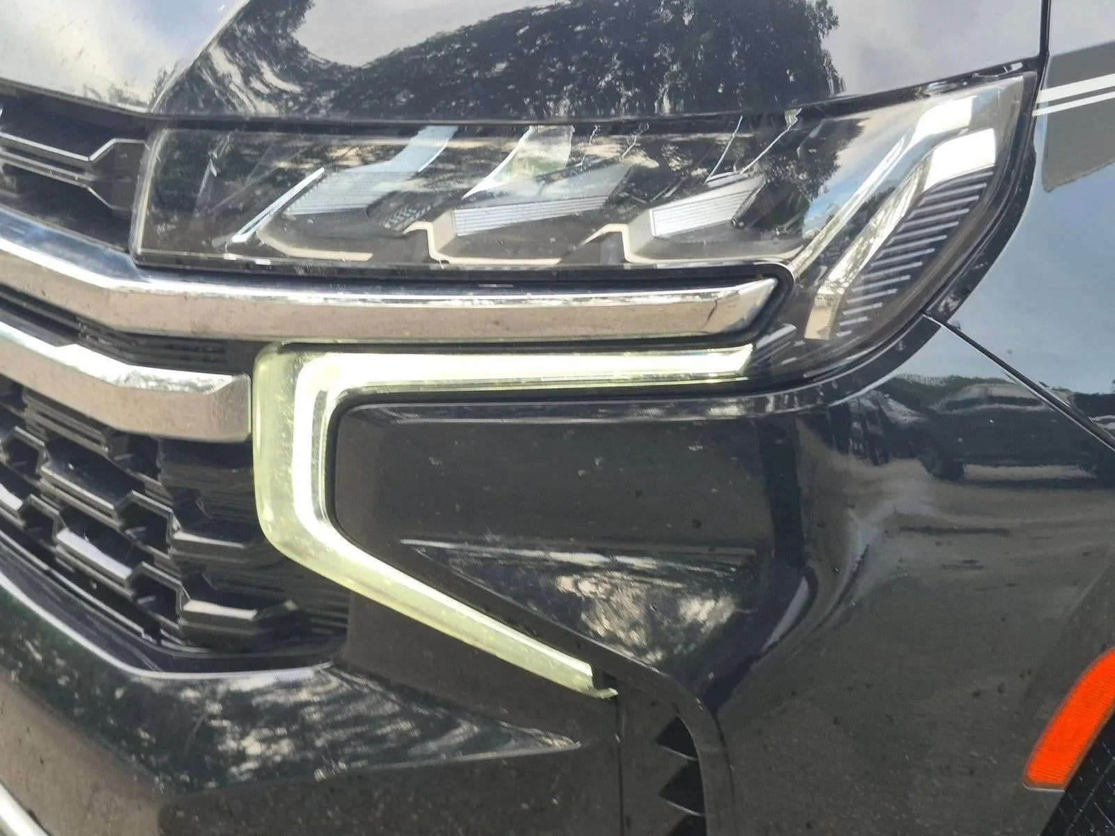 2023 Chevrolet Suburban LS photo 8