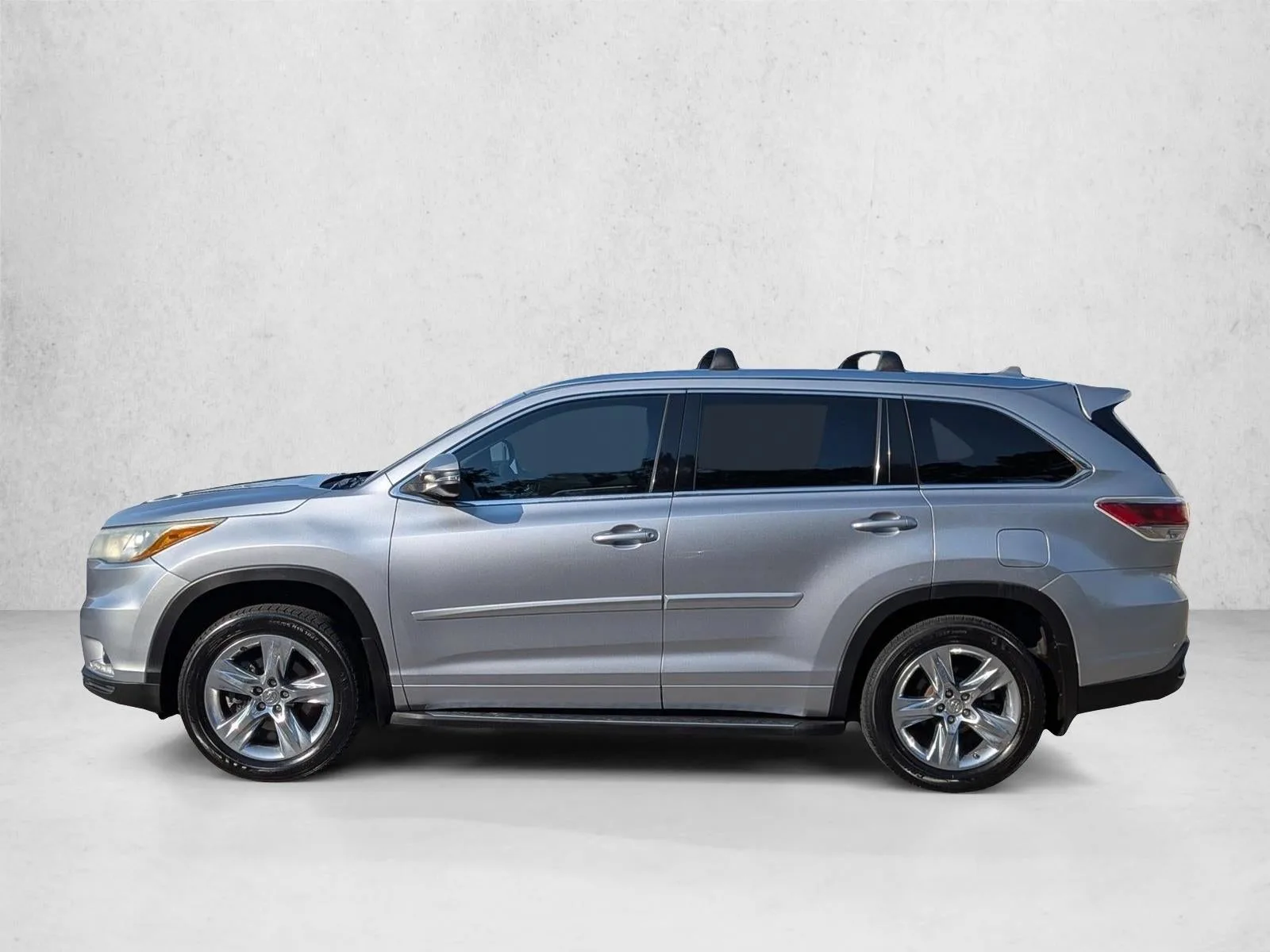 2015 Toyota Highlander AWD 4dr V6 Limited Platinum (Natl) photo 9