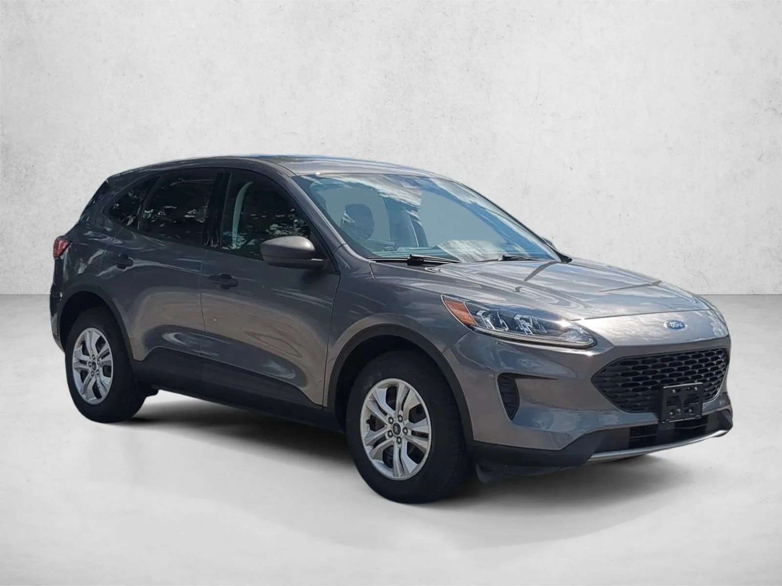 2022 Ford Escape S photo 3