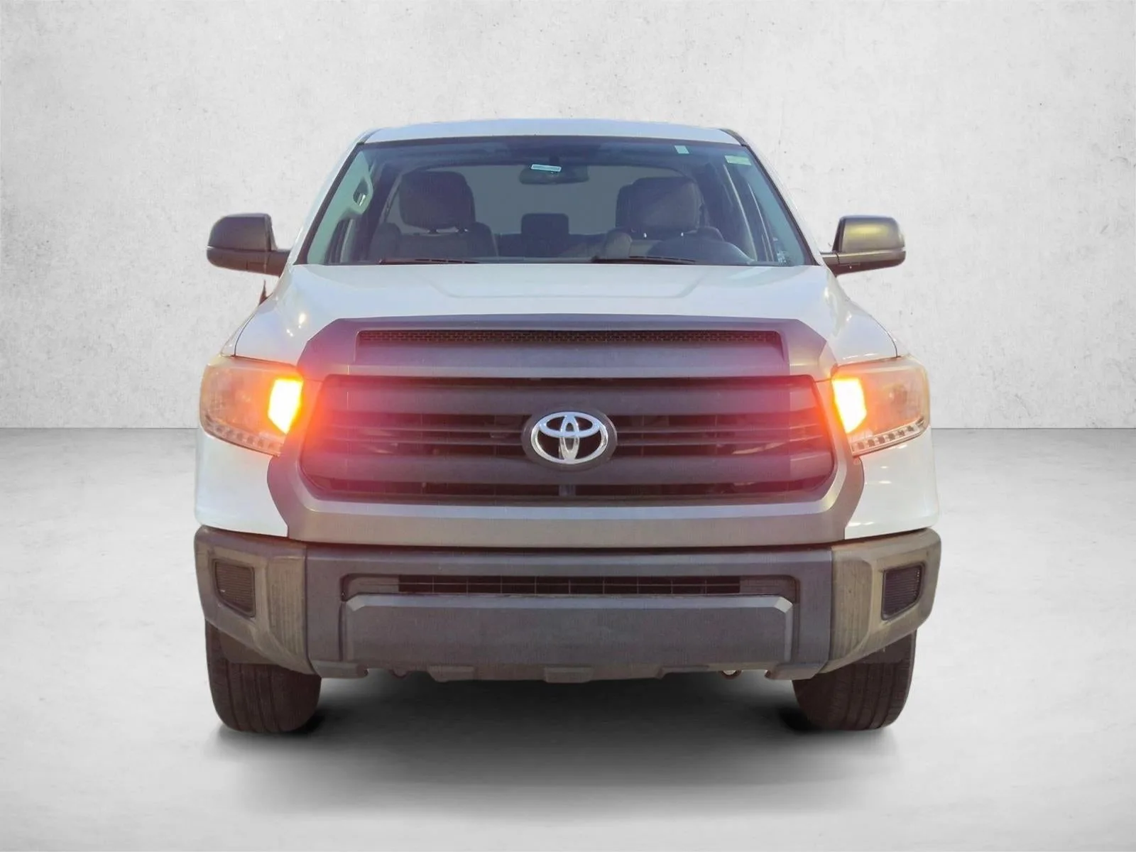 2017 Toyota Tundra 2WD 2WD SR Double Cab 6.5' Bed 4.6L (Natl) photo 2