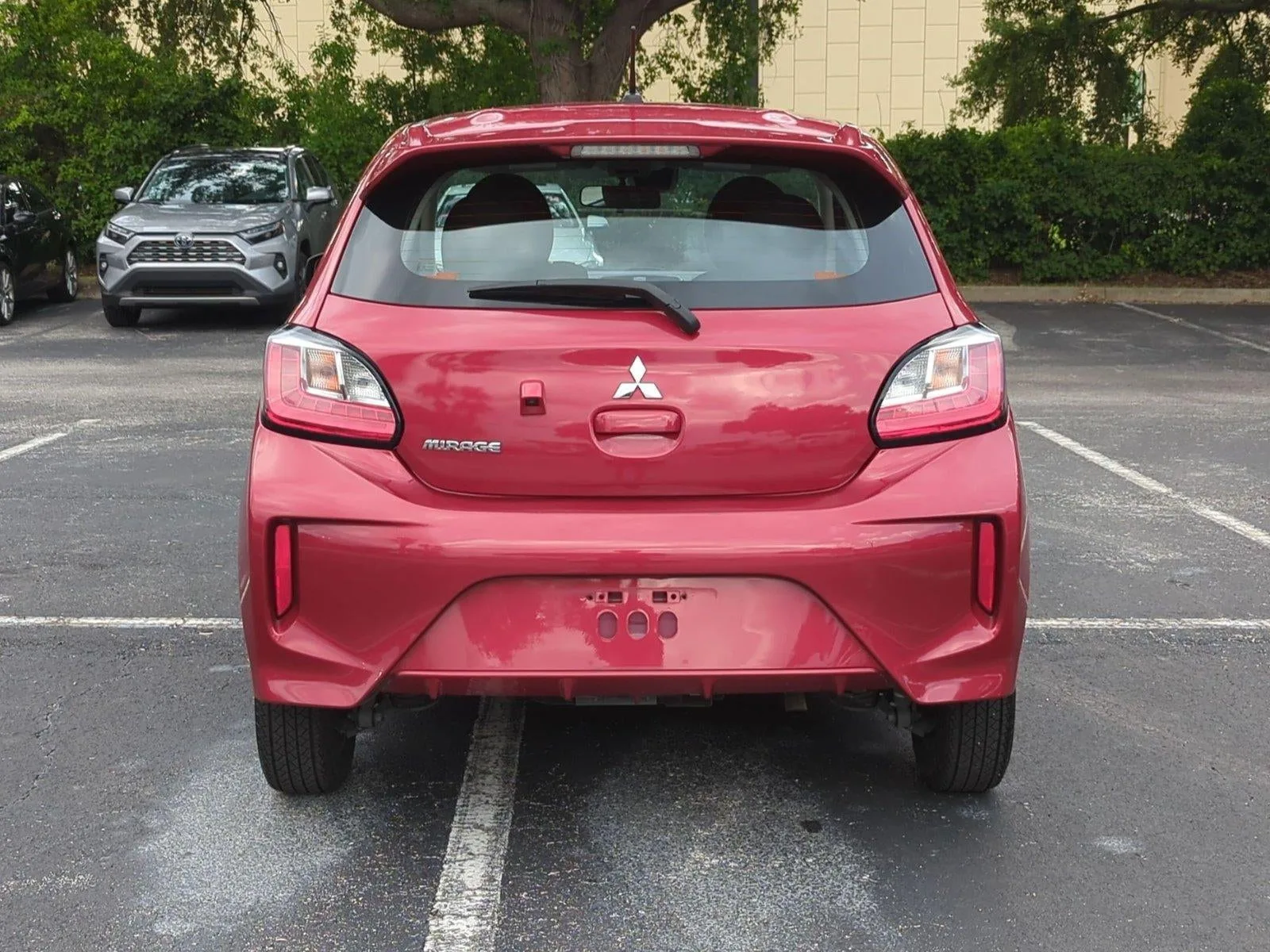 2024 Mitsubishi Mirage ES CVT photo 7