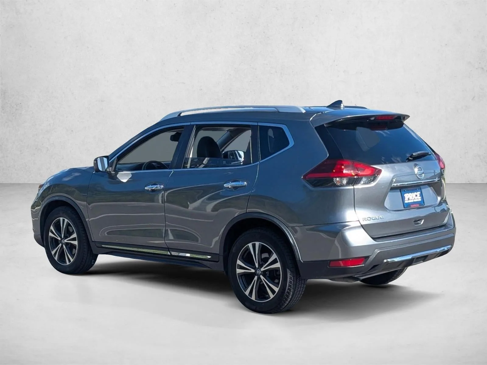 2018 Nissan Rogue FWD SL photo 7
