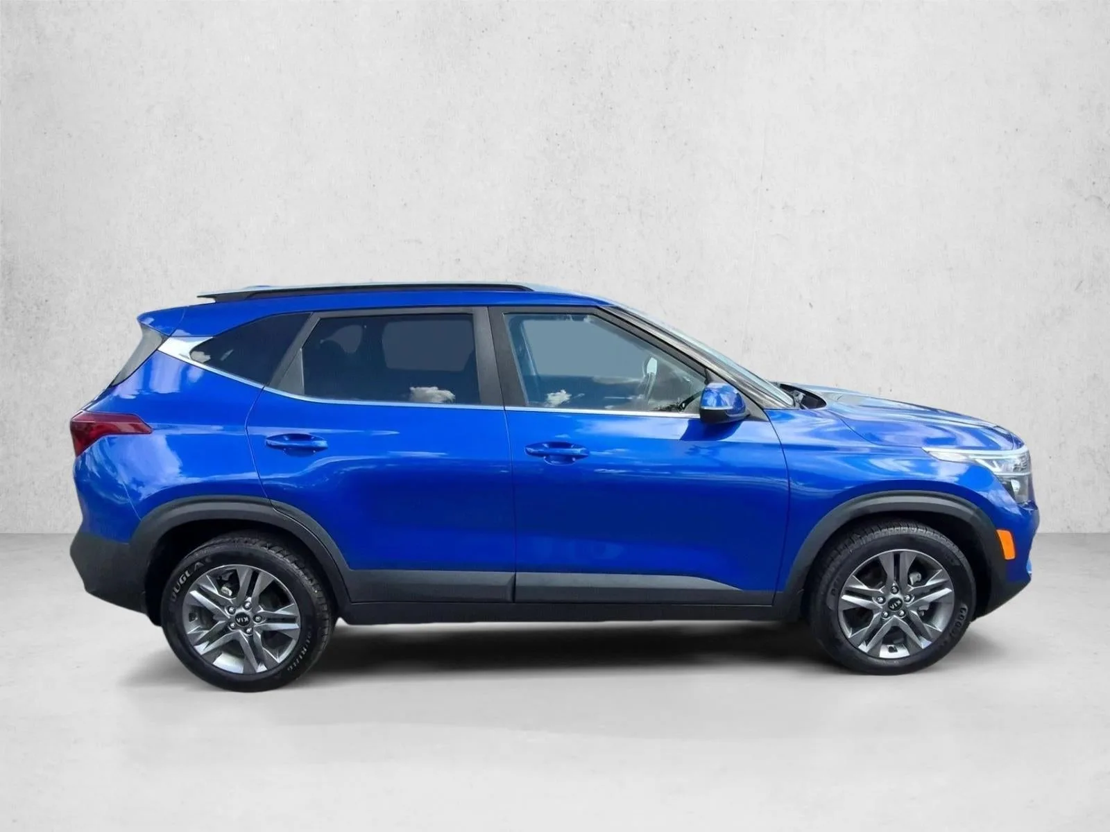 2021 Kia Seltos S photo 4